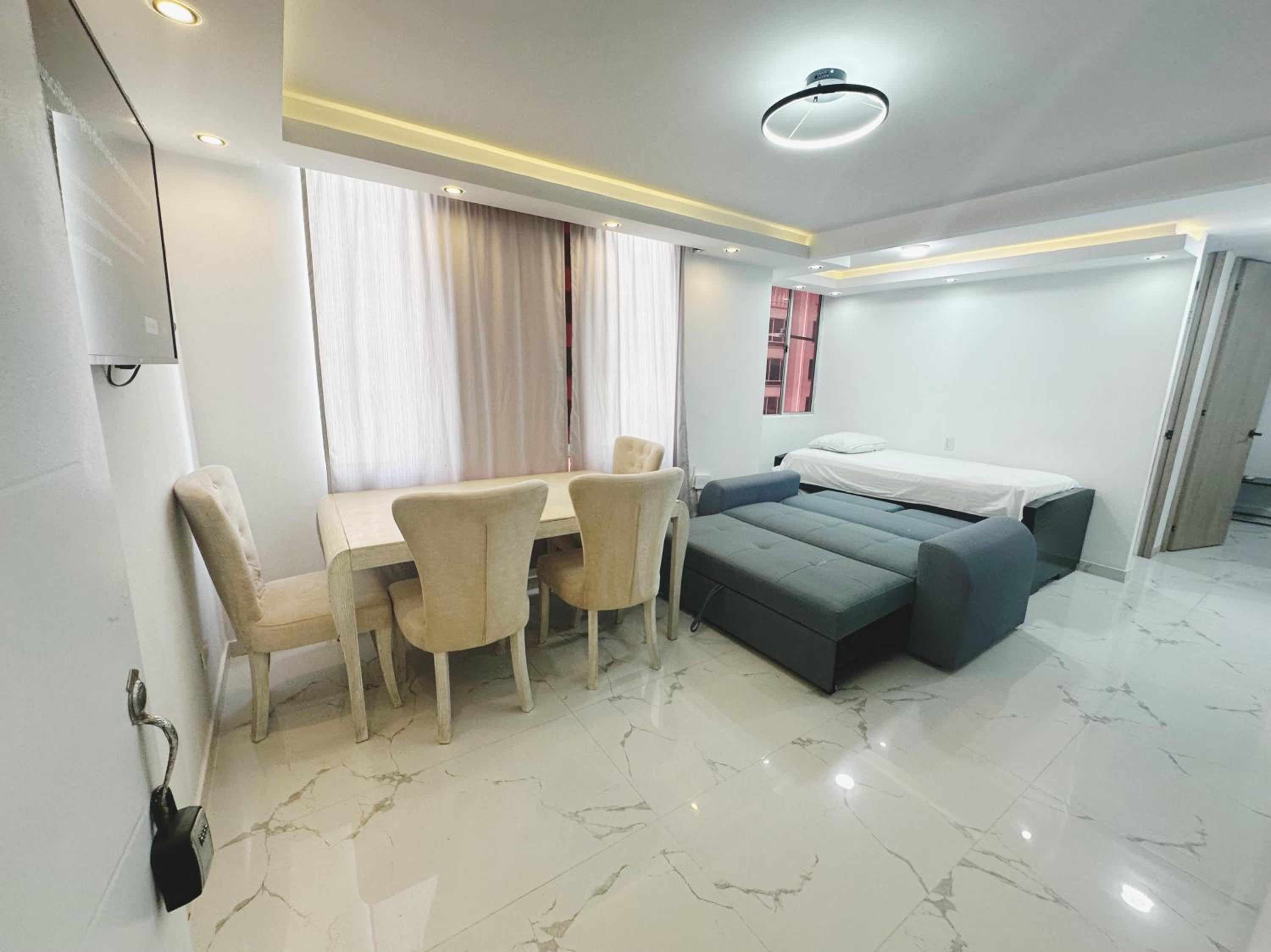 Moderno apto low cost 15 min CC buena vista 2 TV con parqueadero comunal
