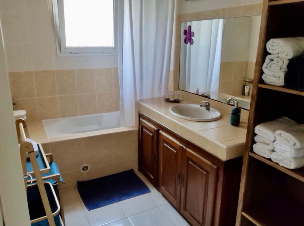 Ti kaz Annah view 5
