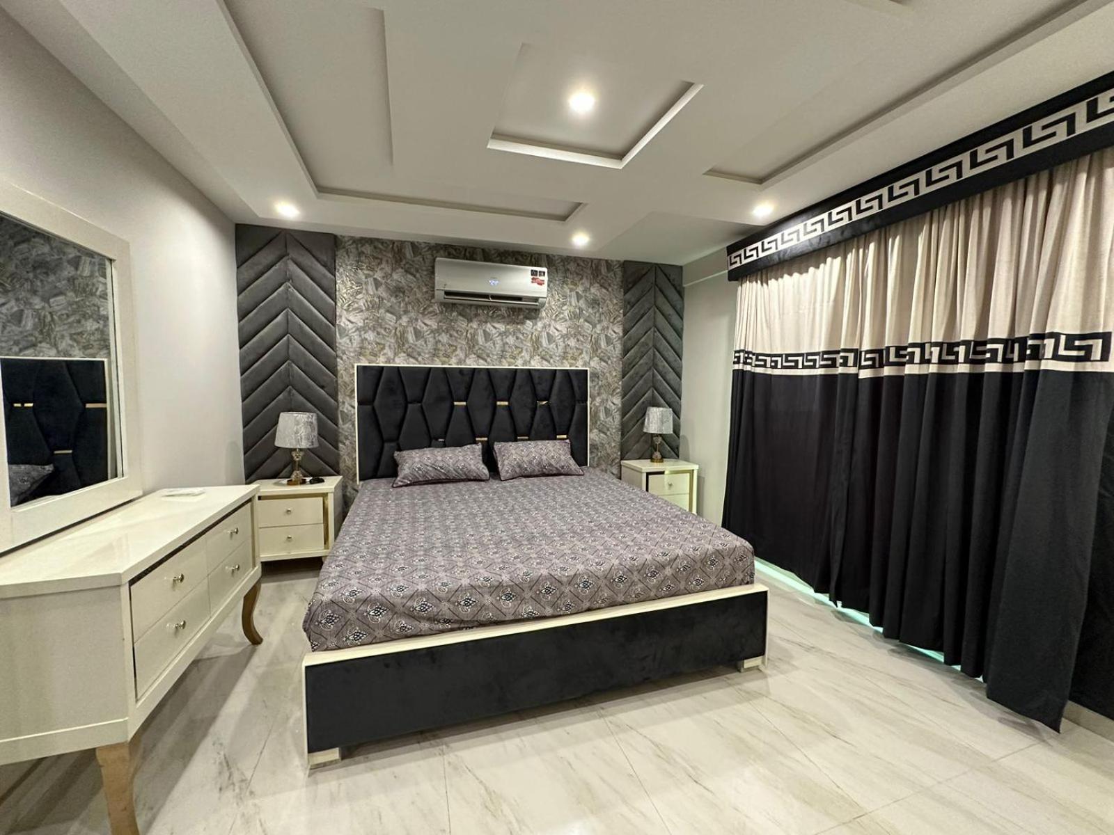Apartment Rent