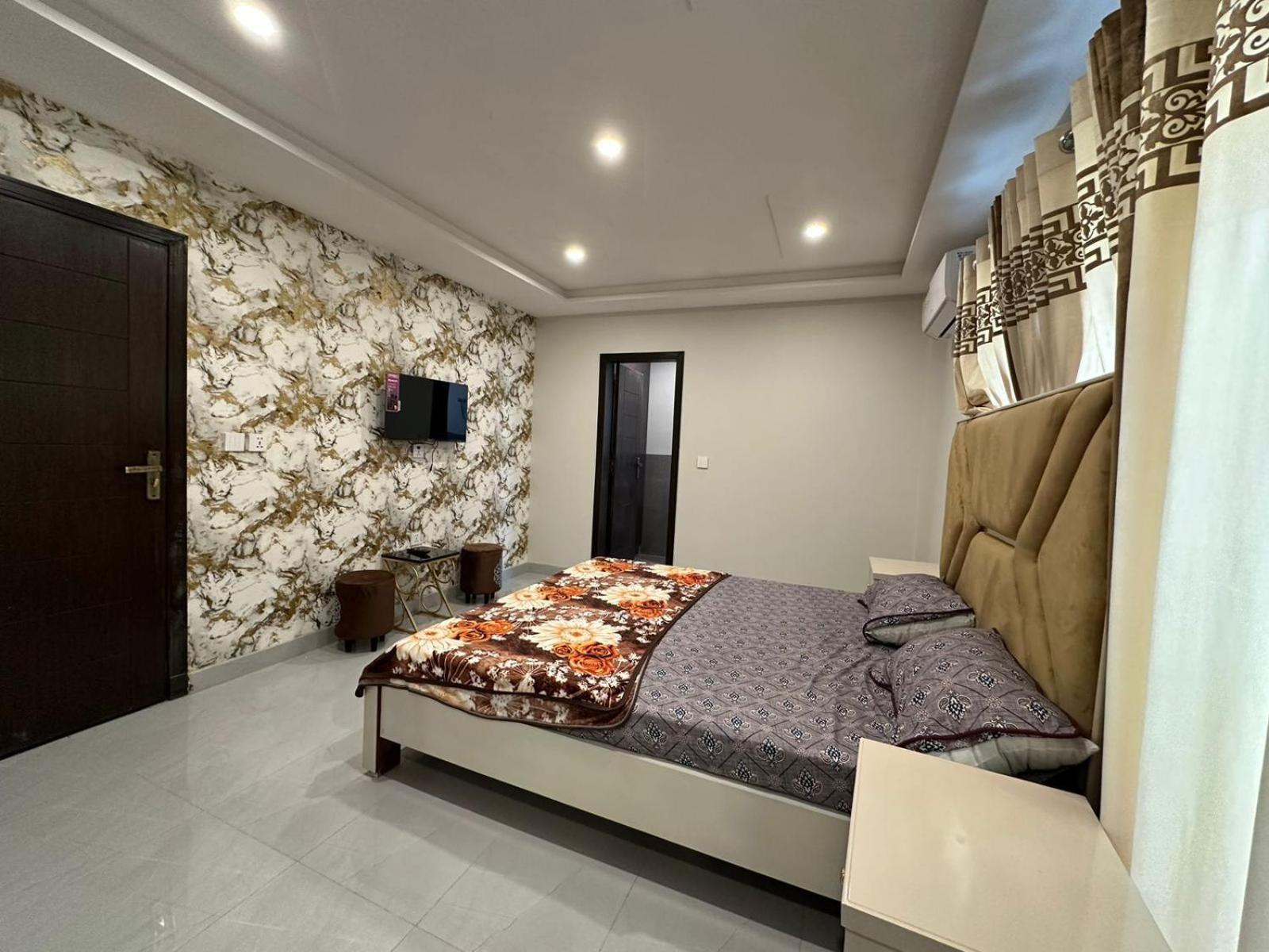 Apartment Rent