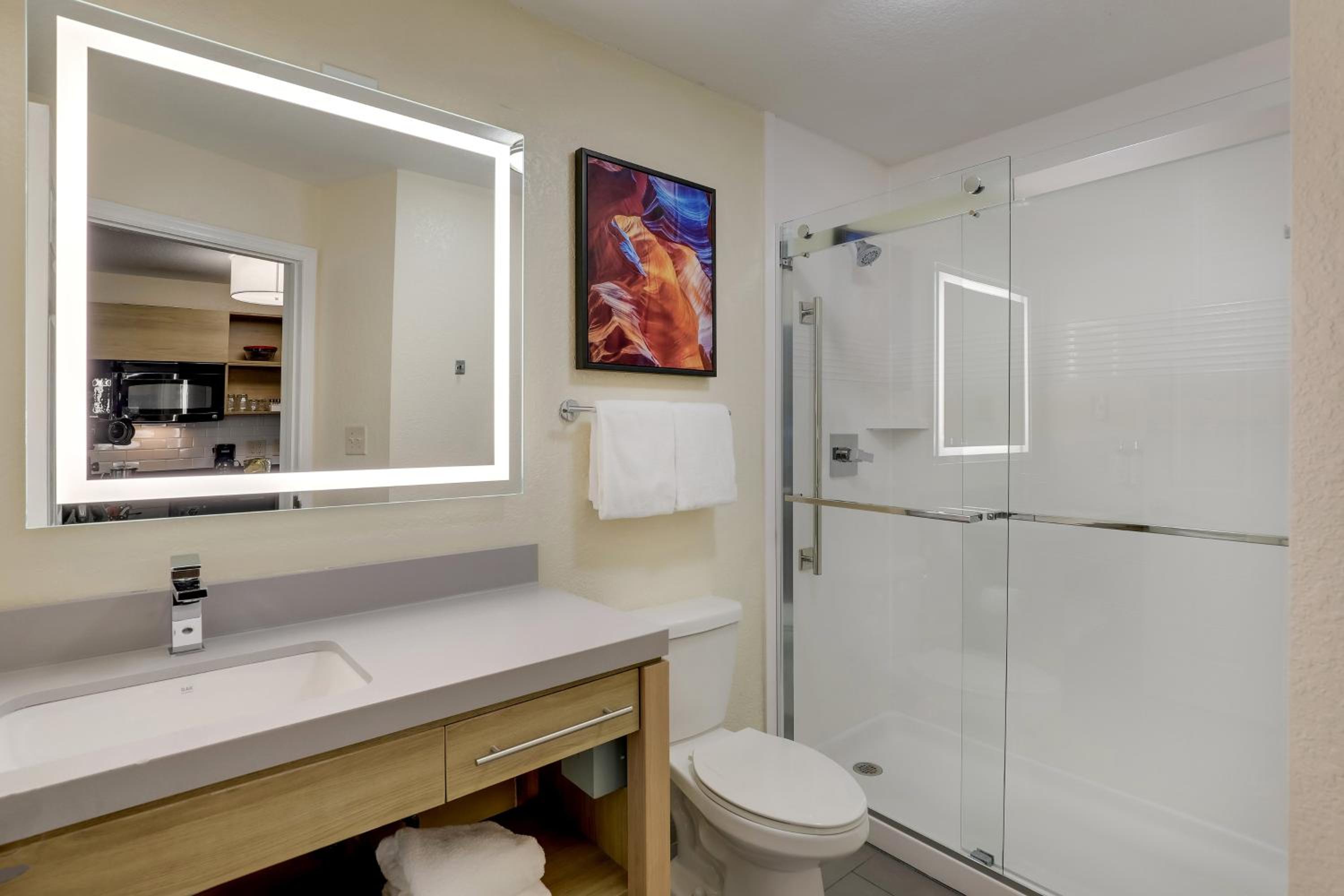 Lexington Vacations - Candlewood Suites Lexington, an IHG Hotel - Property Image 124