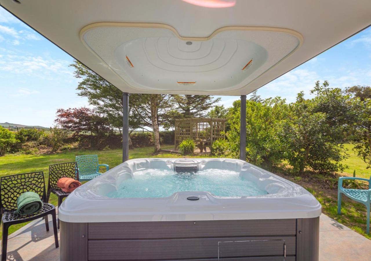 5 Bed in Llangwnadl oc-c29473