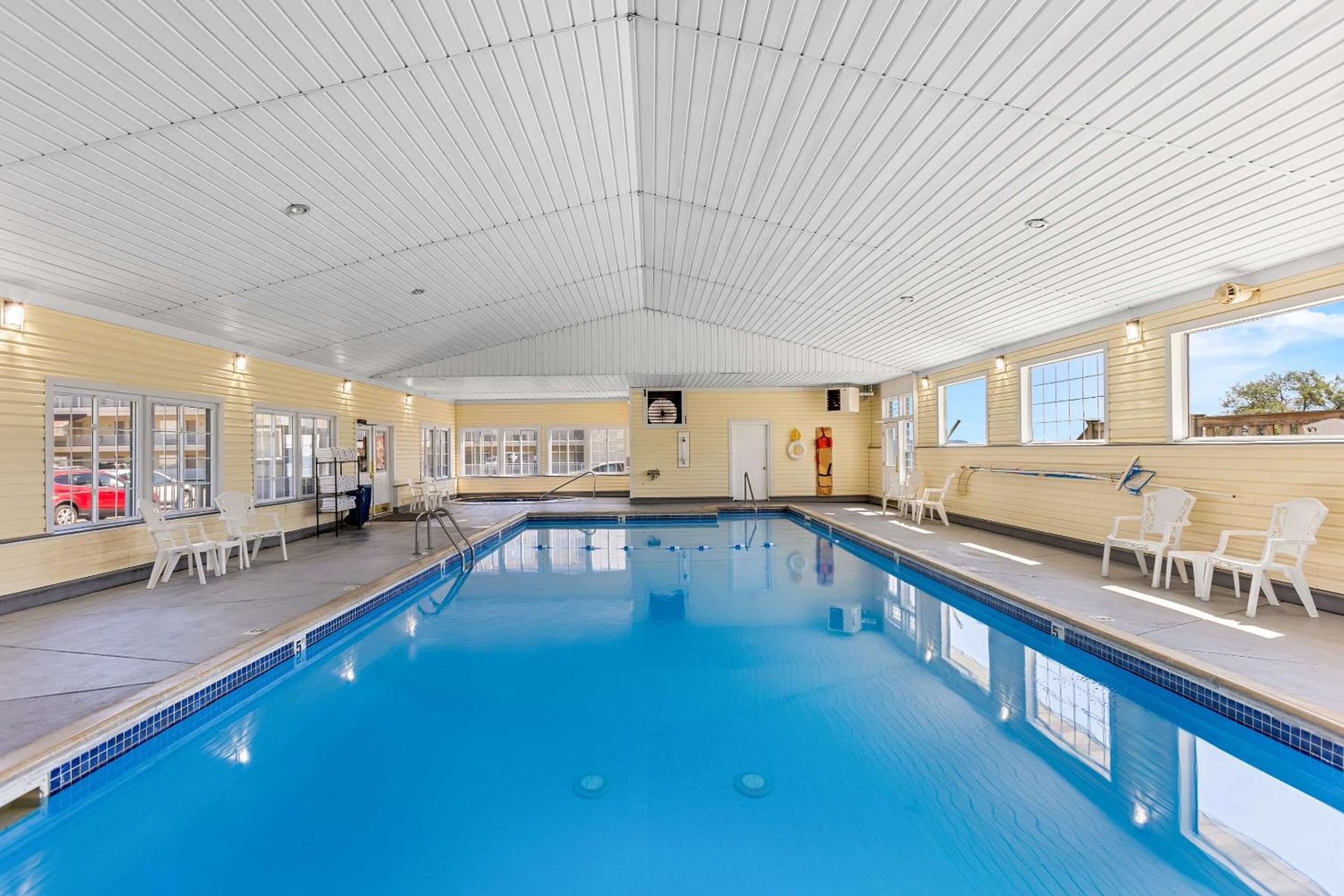 Quality Inn Lakefront