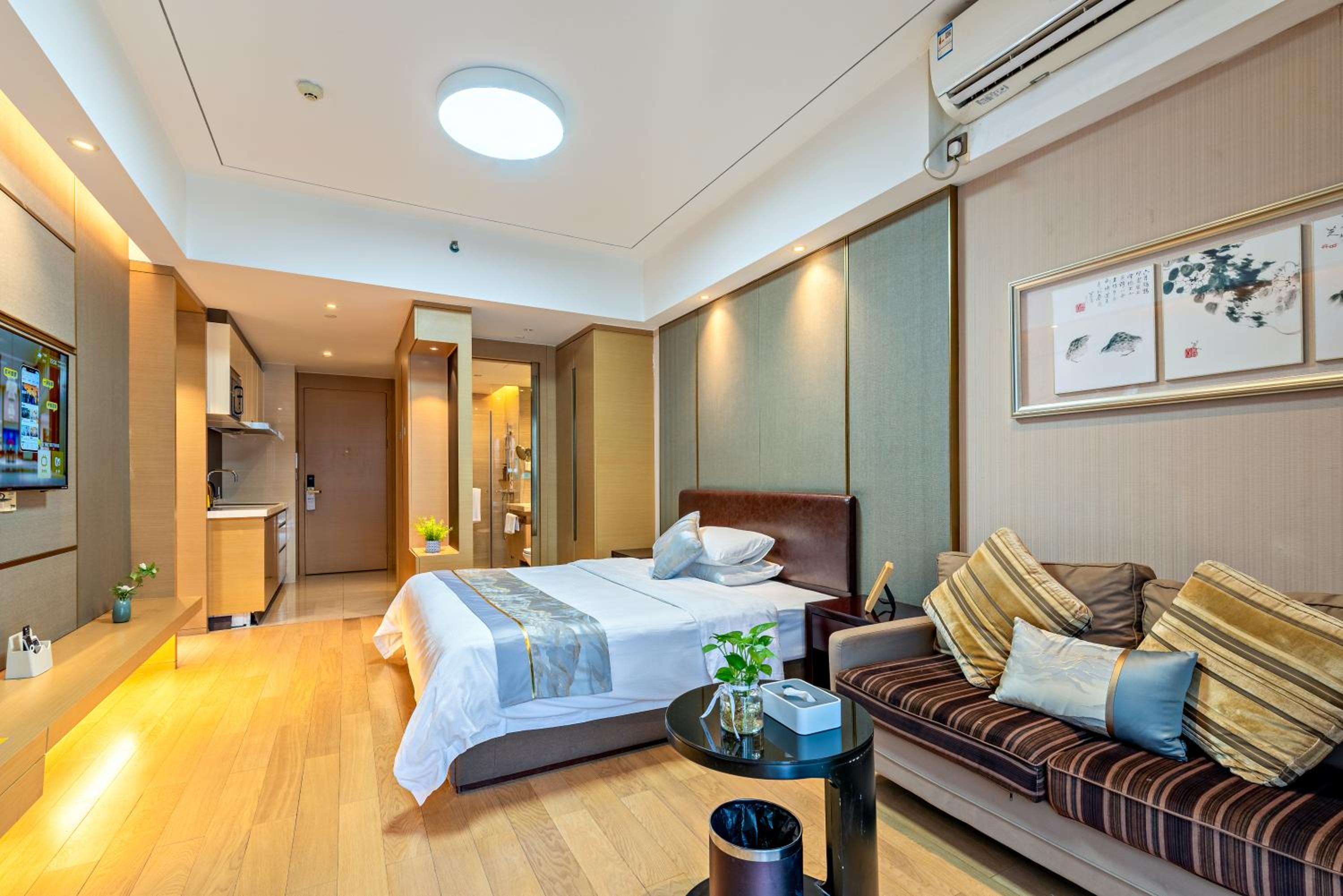 Clovis Apartment广交会期间免费穿梭巴士