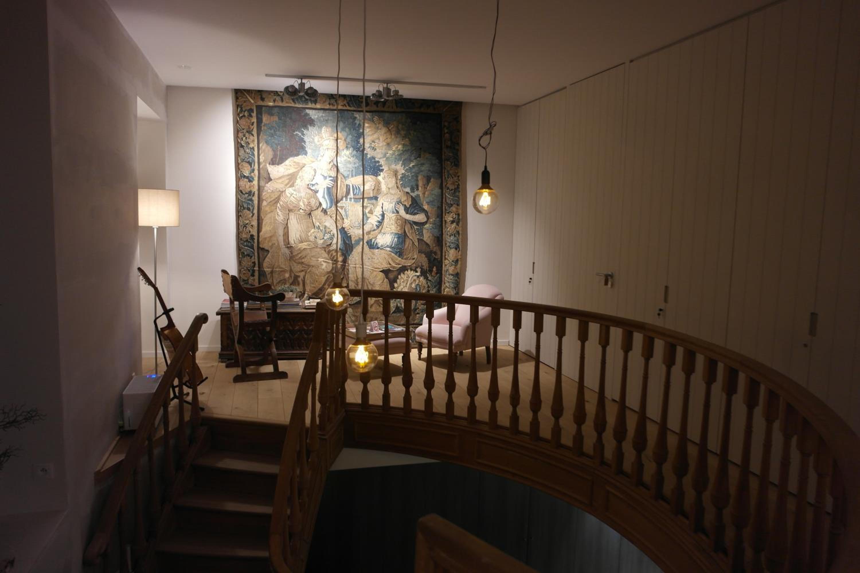 B&B Sixteen