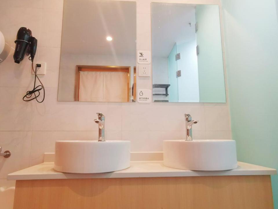 Mulan Road Youth Hotel