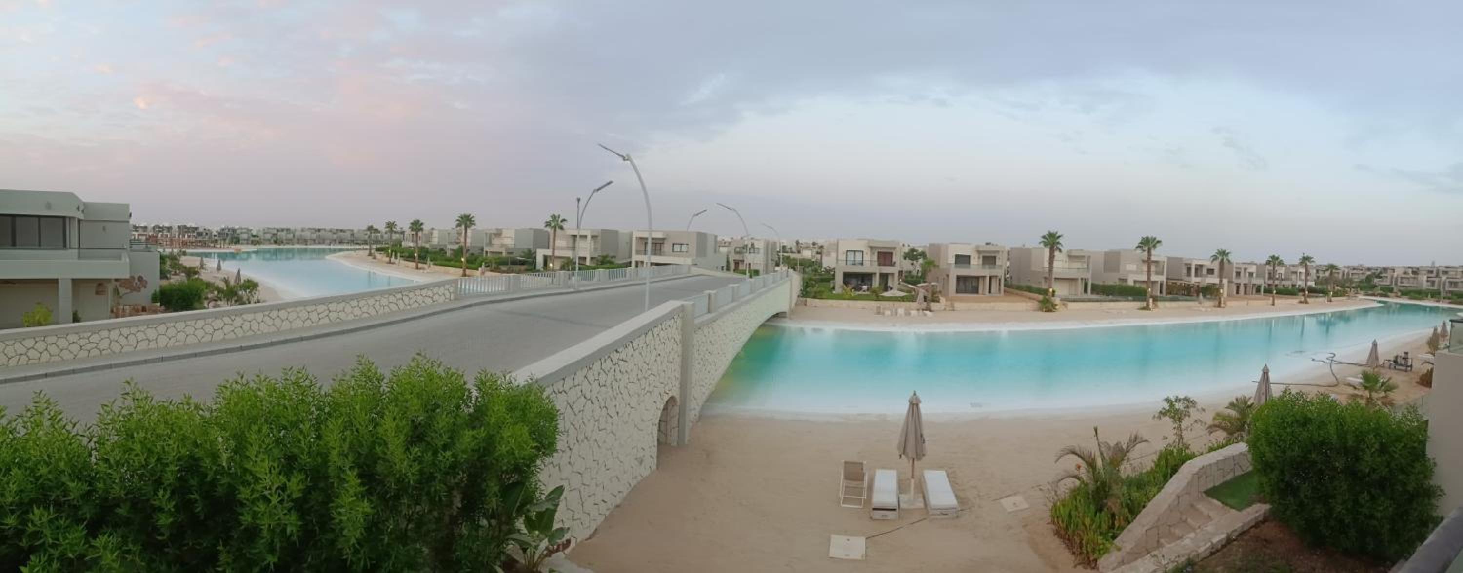 azha main lagoon view
