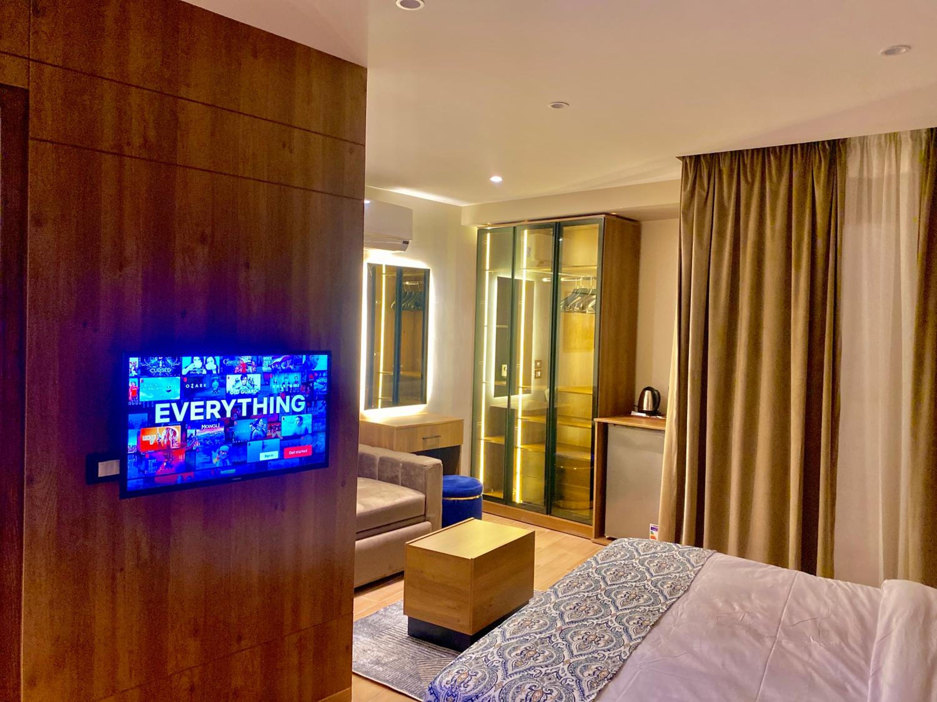 hotel room