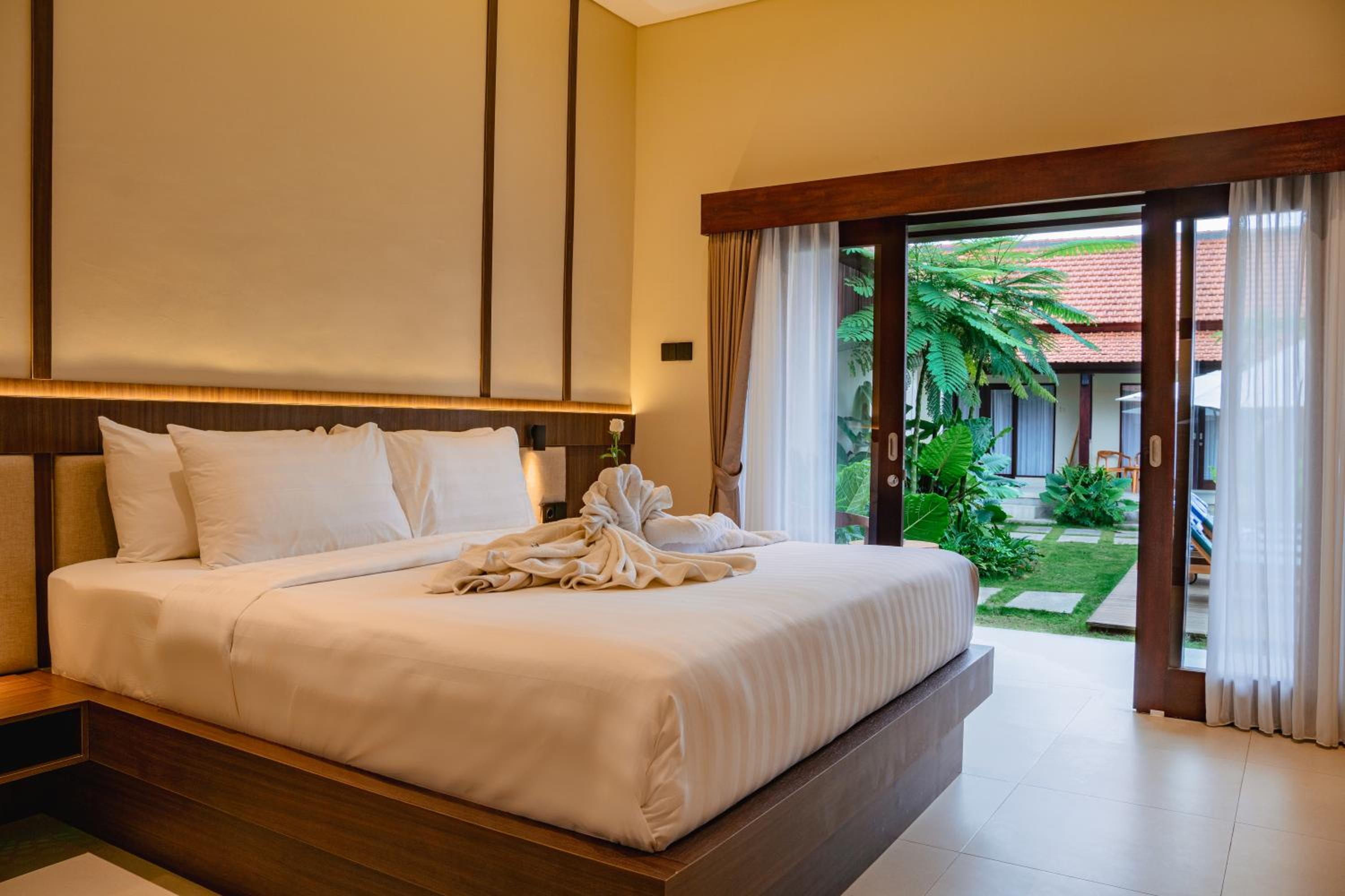 Tut Winten a Tranquil Living Villa Ubud view 4
