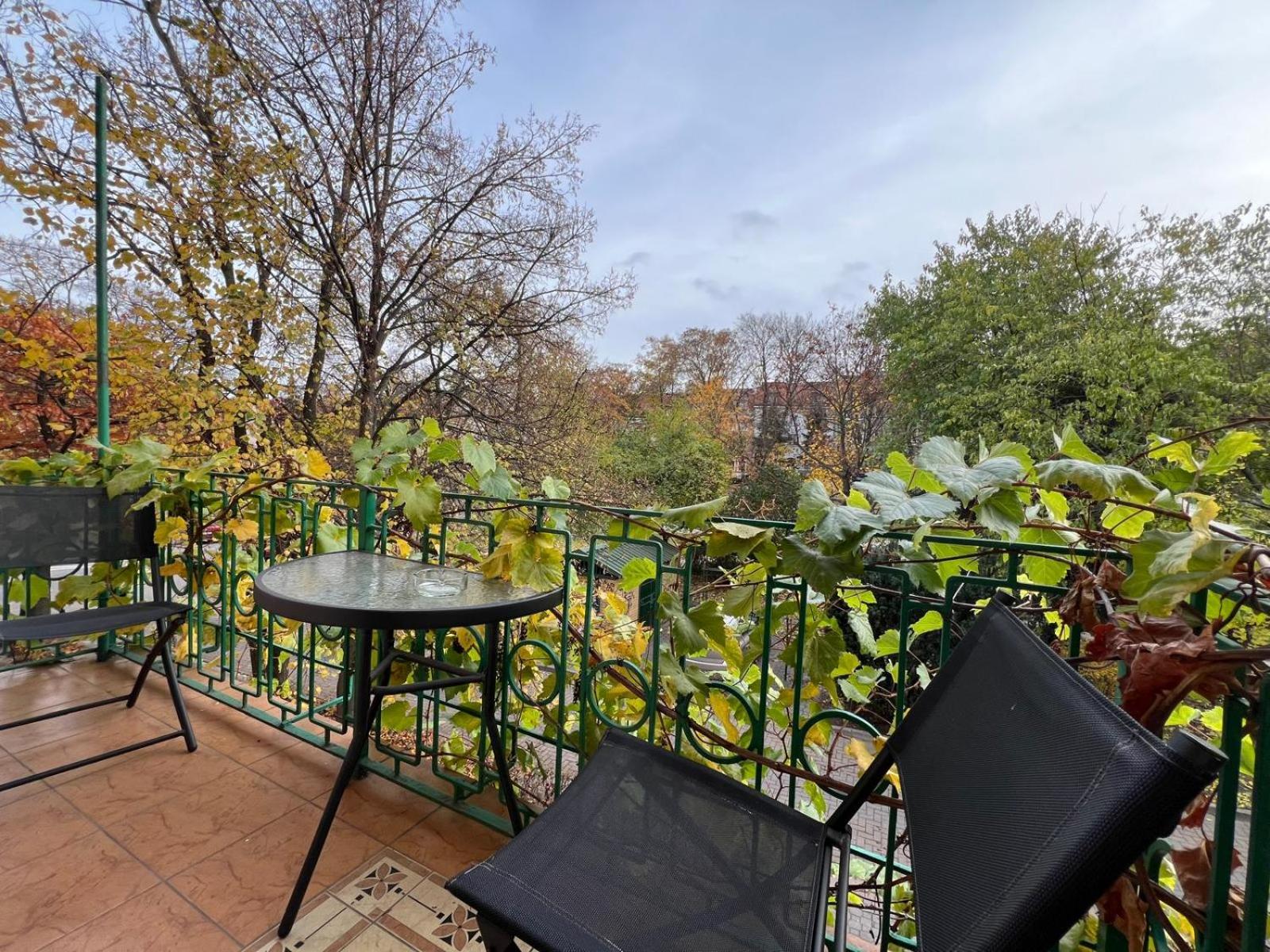 AAA STAY Old Town Mariensztat with balcony view 5