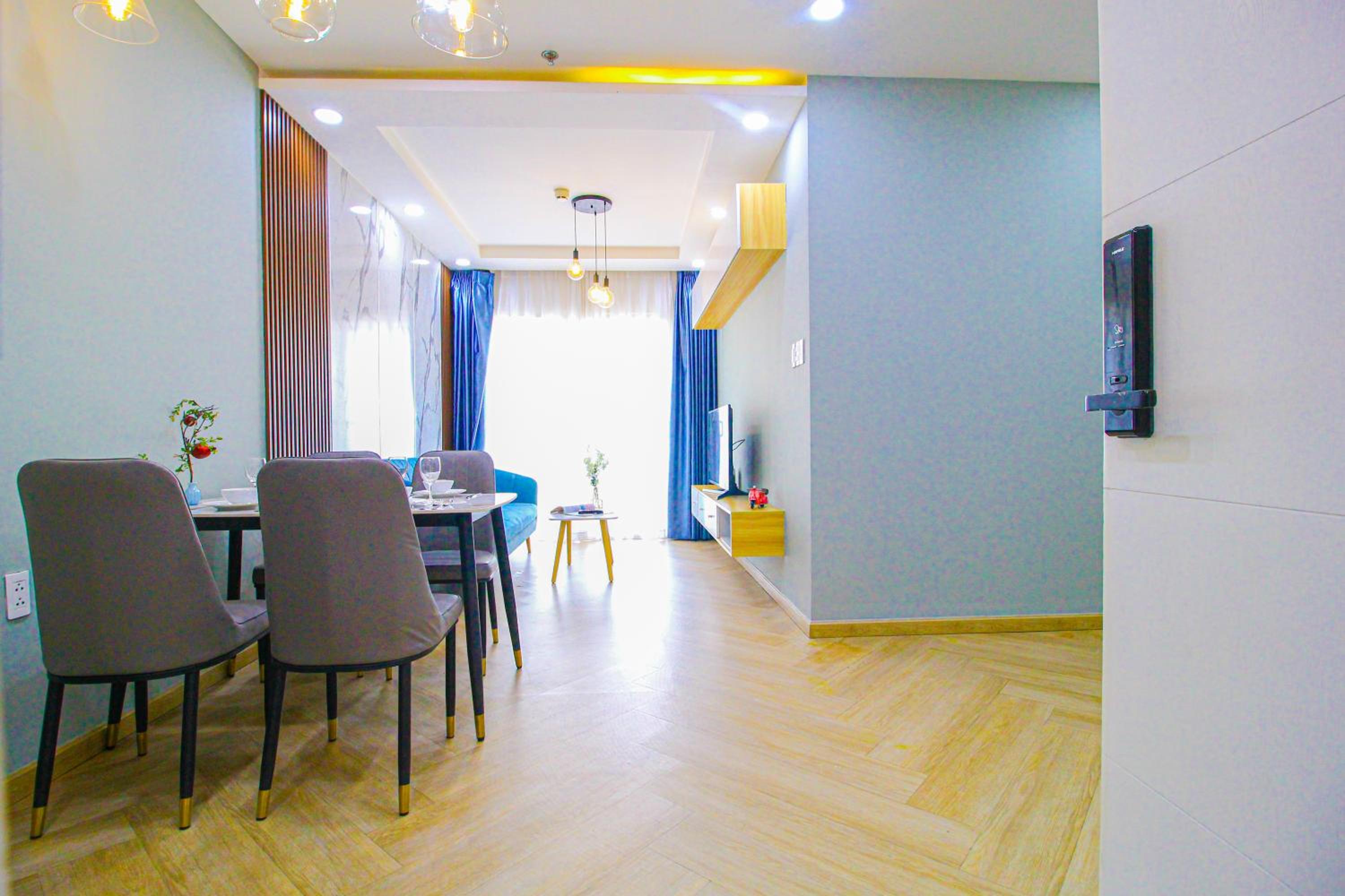 Nijo KAYA Suites - Terra Royal Tower, Highclass, Central & Poker Table