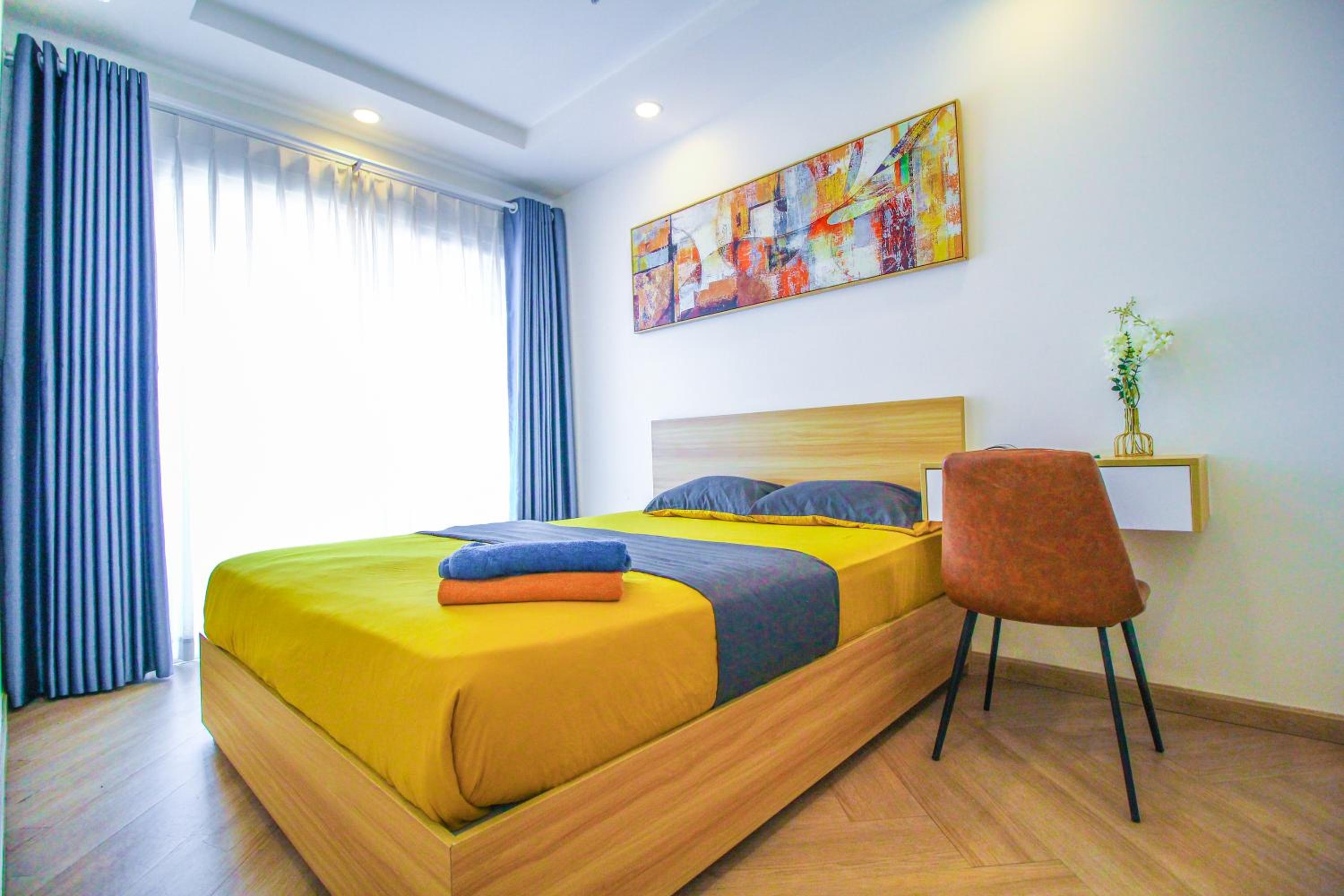 Nijo KAYA Suites - Terra Royal Tower, Highclass, Central & Poker Table