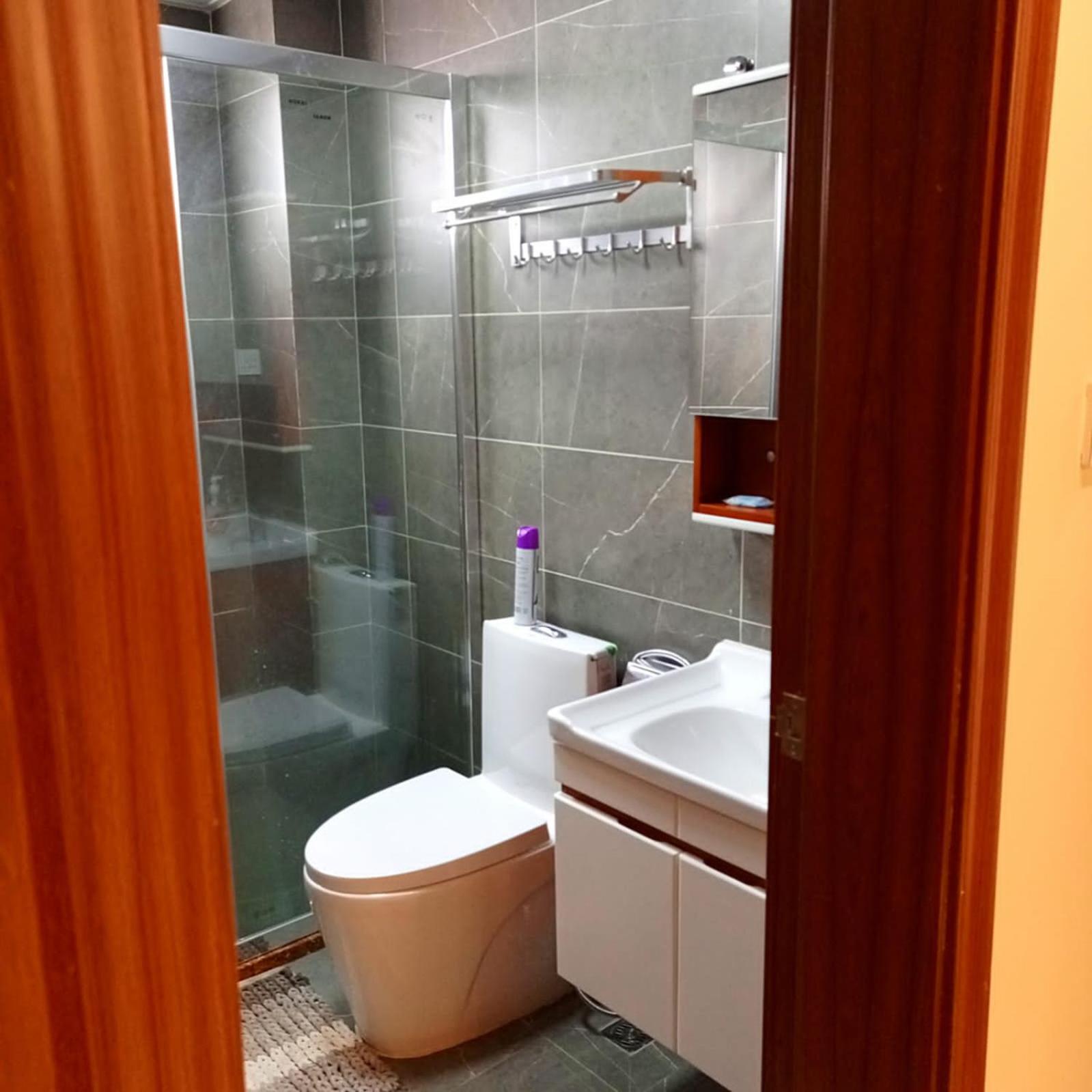 Enzi heights luxurious 2 bedroom furnished and serviced apartment with a pool,gym and playground