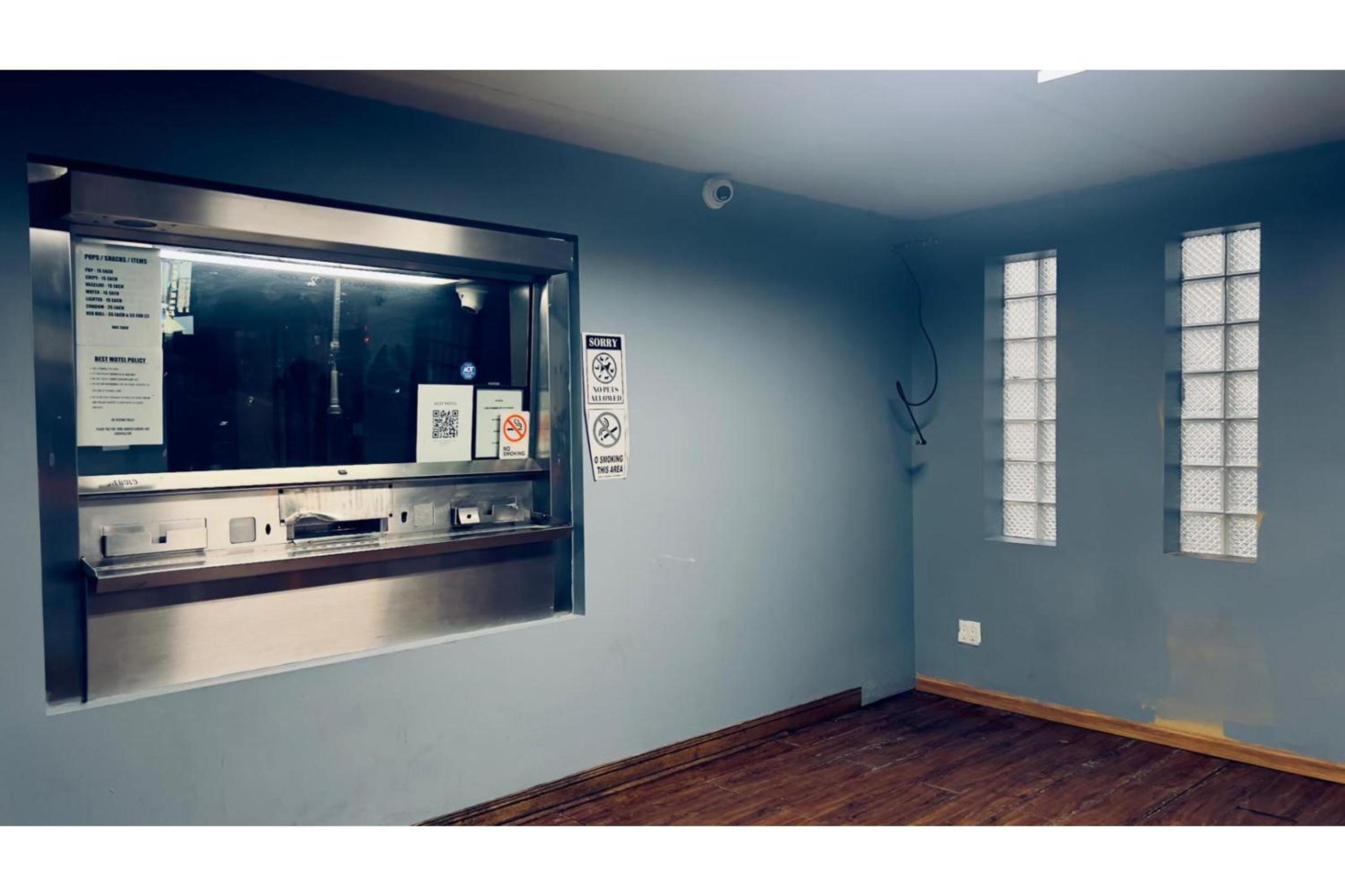 Best Motel By OYO Chicago I-90 view 5
