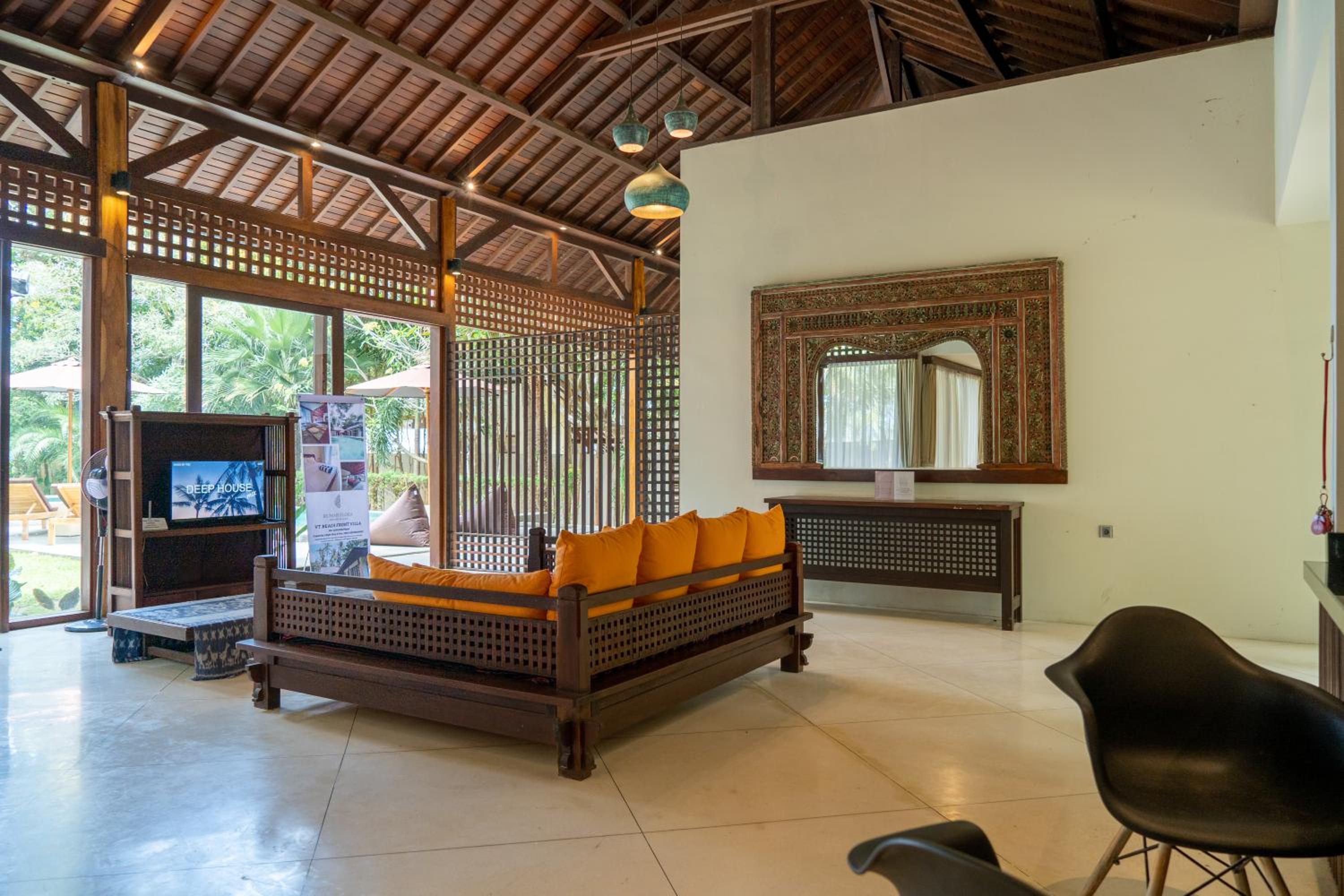 Rumah Flora Lombok view 5