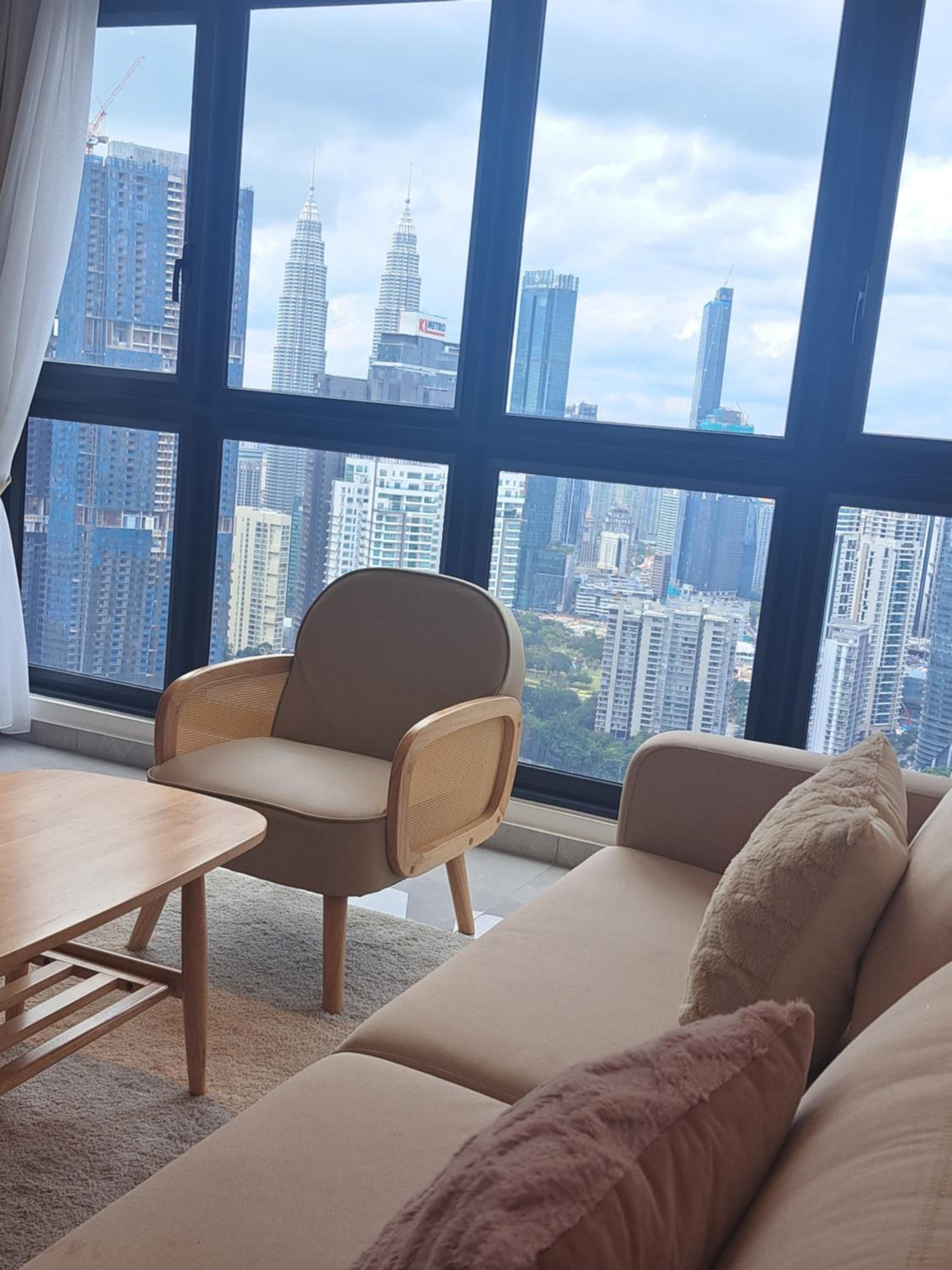 Marigold Suite At Agile Residence