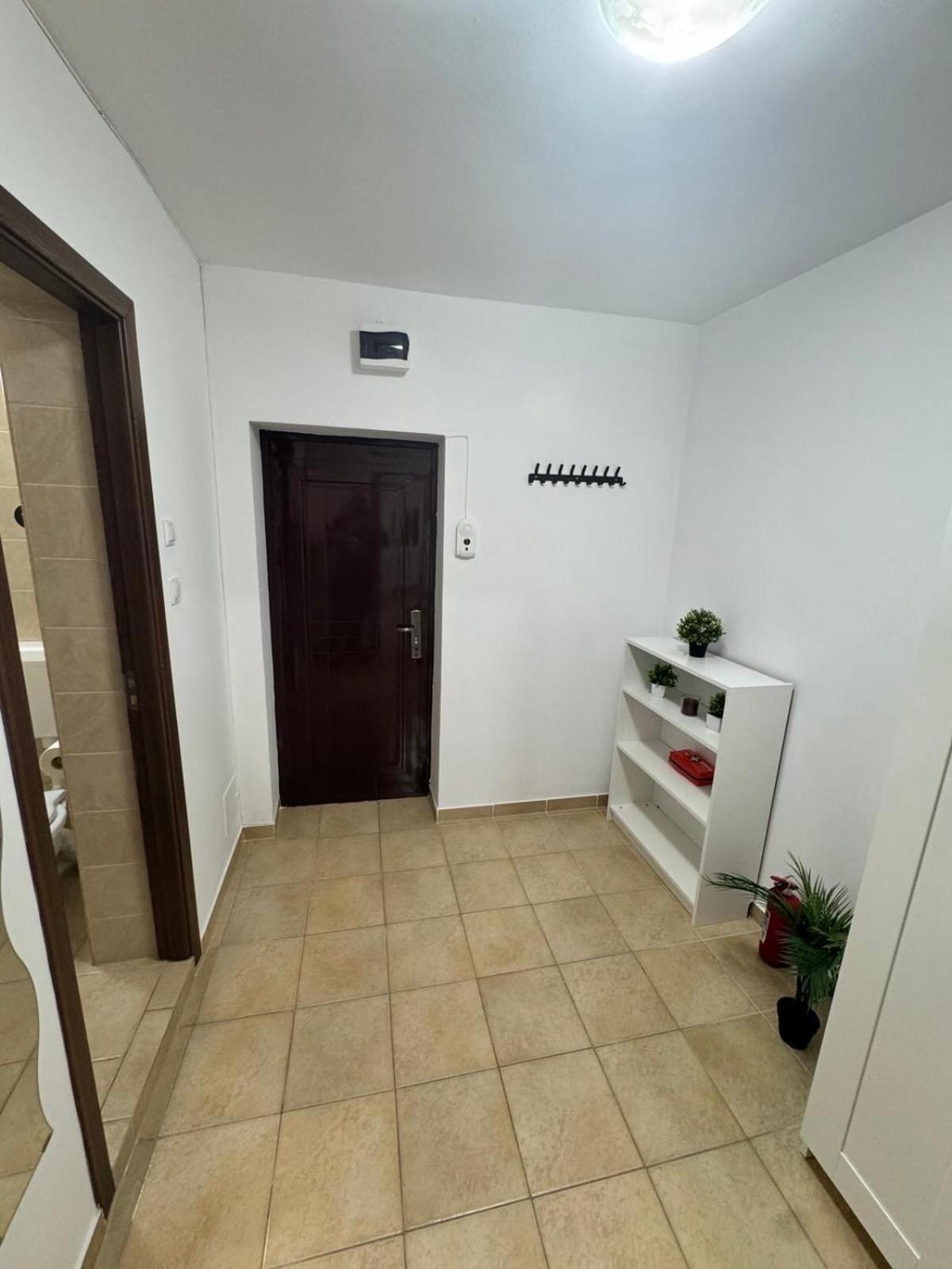 Green View Apartment