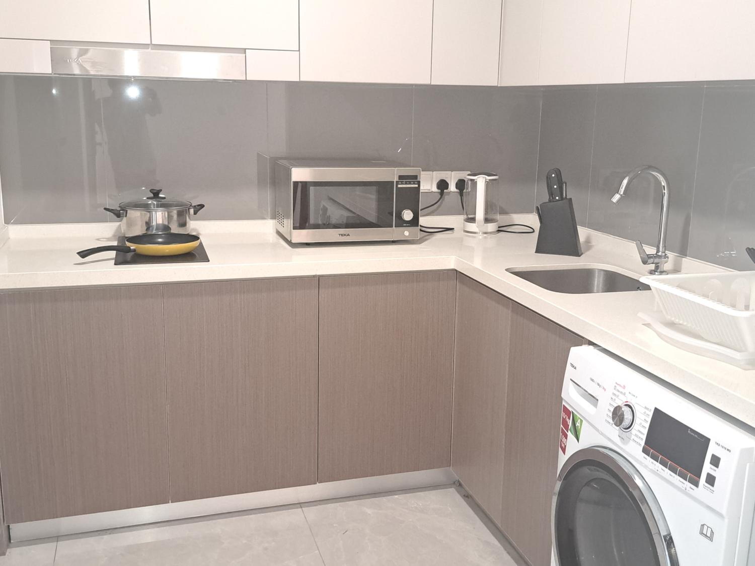 Marigold Suite At Agile Residence