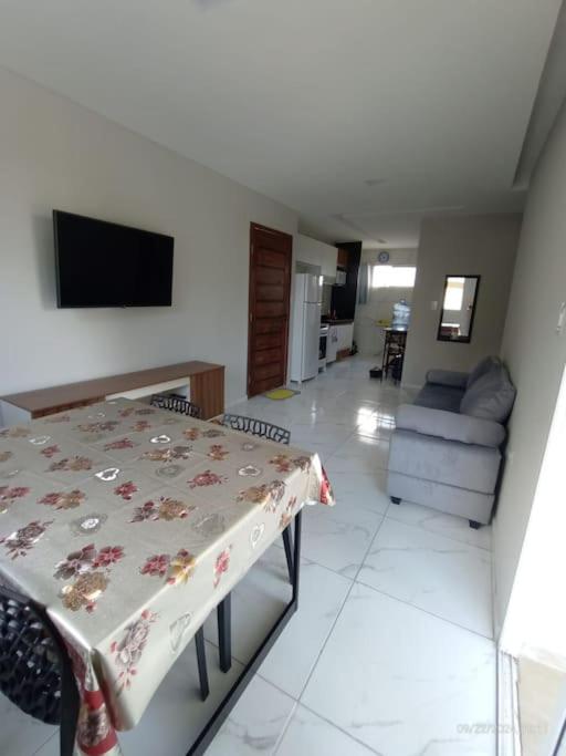 Apartamento no Forte Orange - Itamaraca, pé na areia de frente para o mar