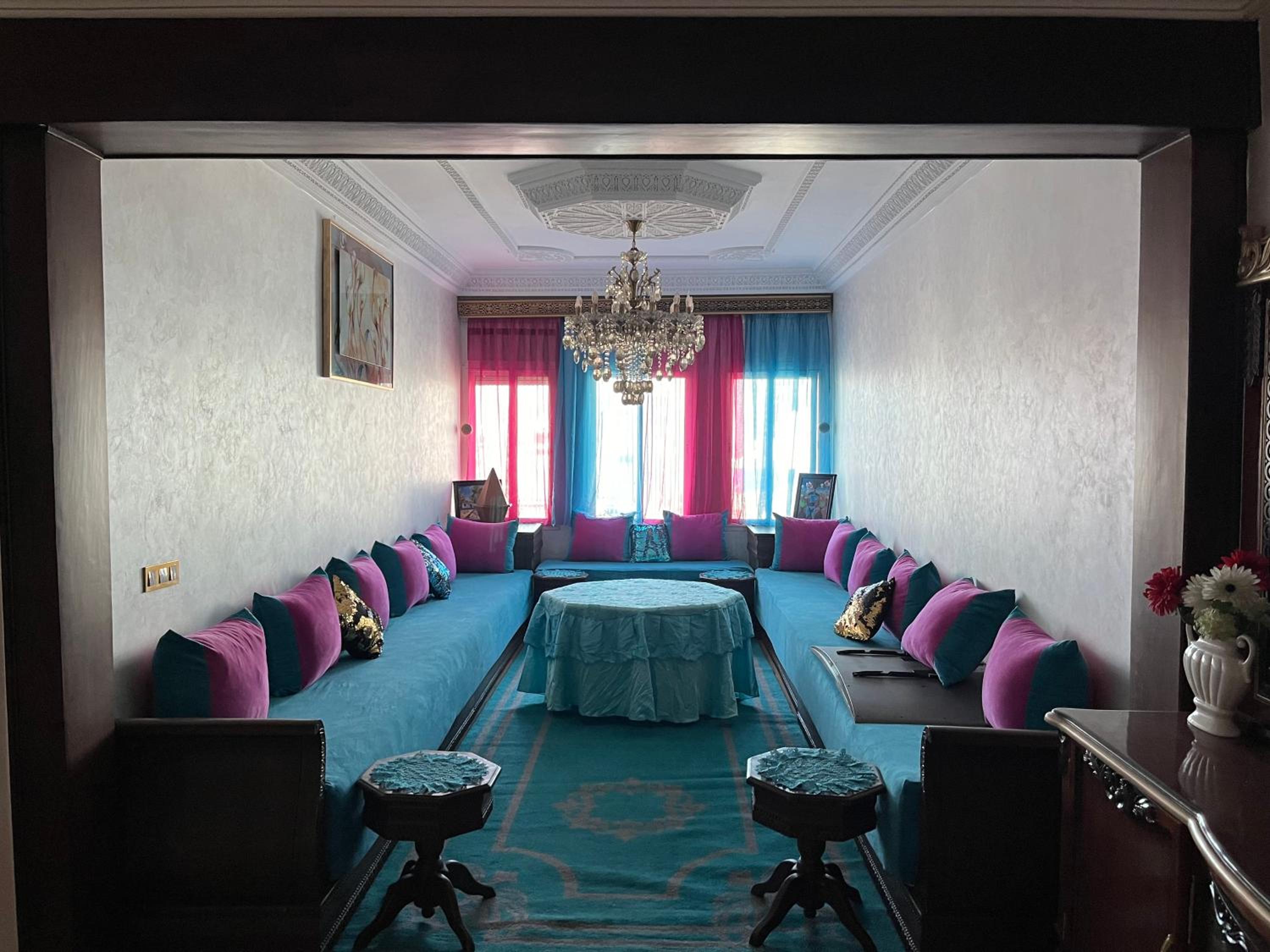lounge