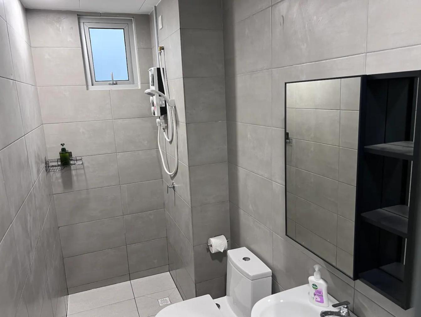 3 Rooms Metropol Apartment