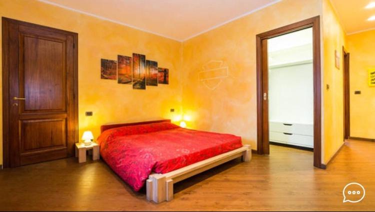Wallace Apartment en Aosta — hotel room