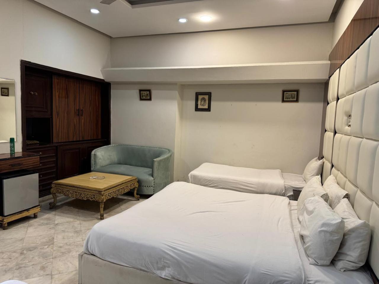 Casa Blanca Boutique Guesthouse Islamabad