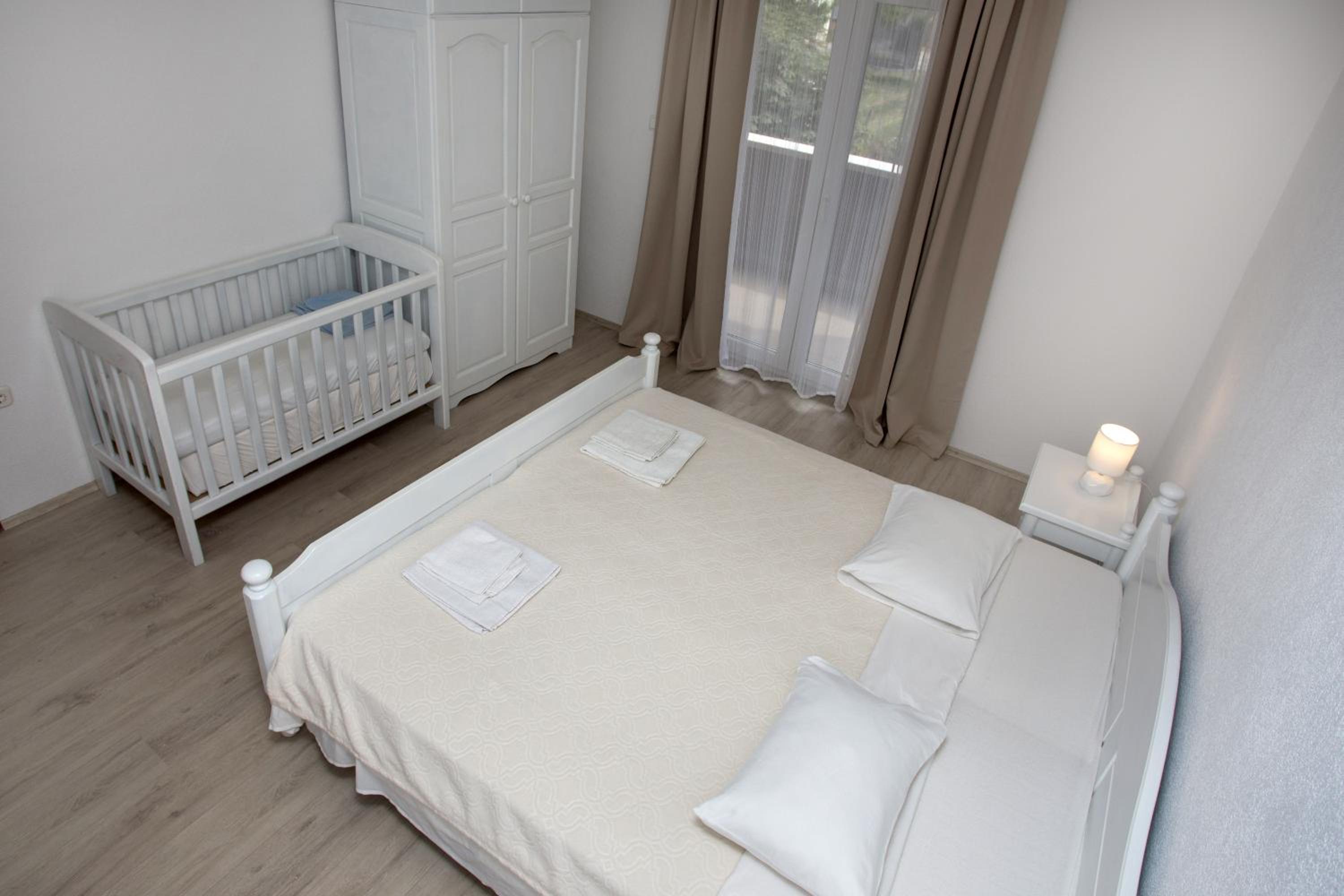 Villa Sara Family Villa with Pool and Jacuzzi Imotski Makarska Region