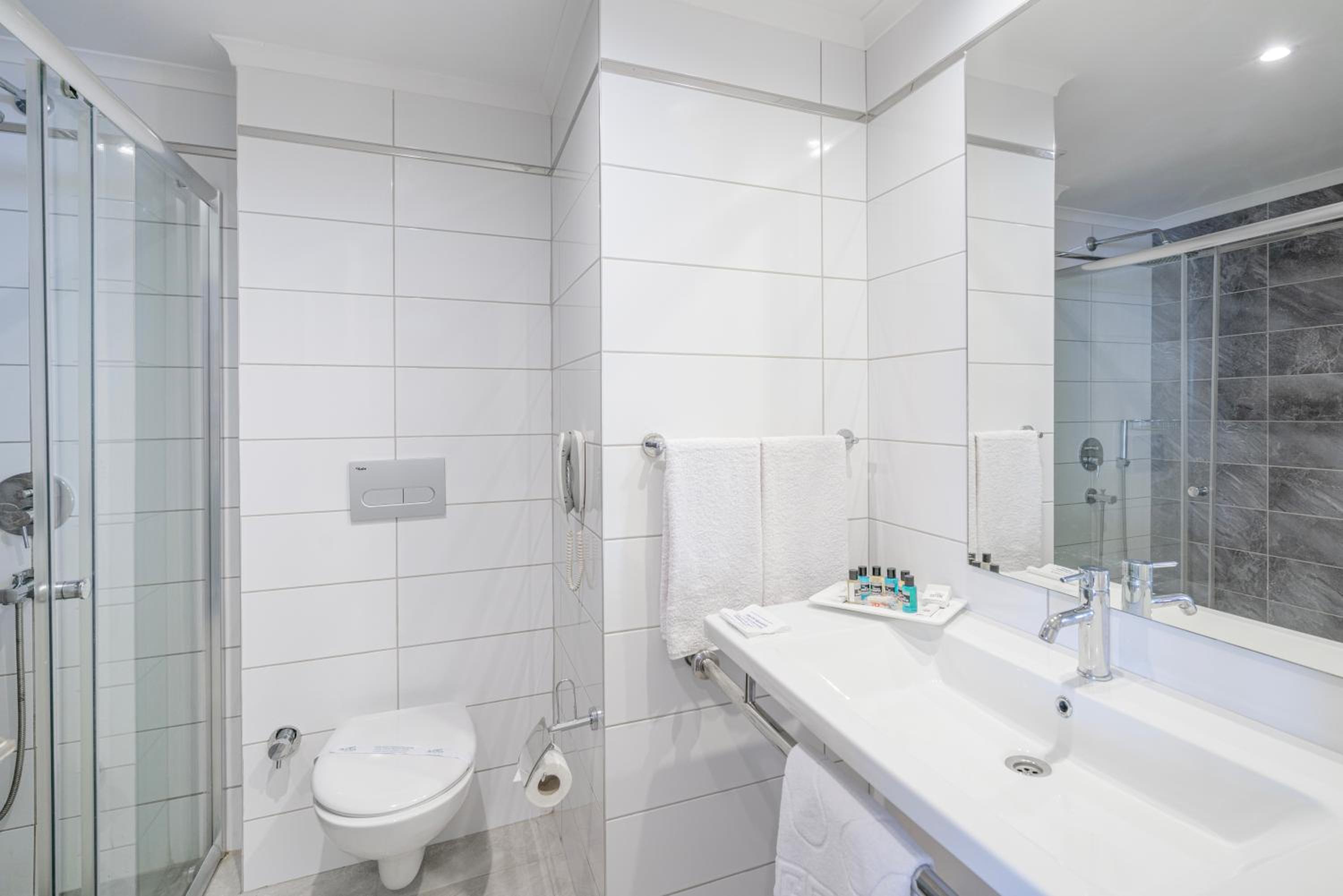 Avena Resort & Spa Hotel - Image 41