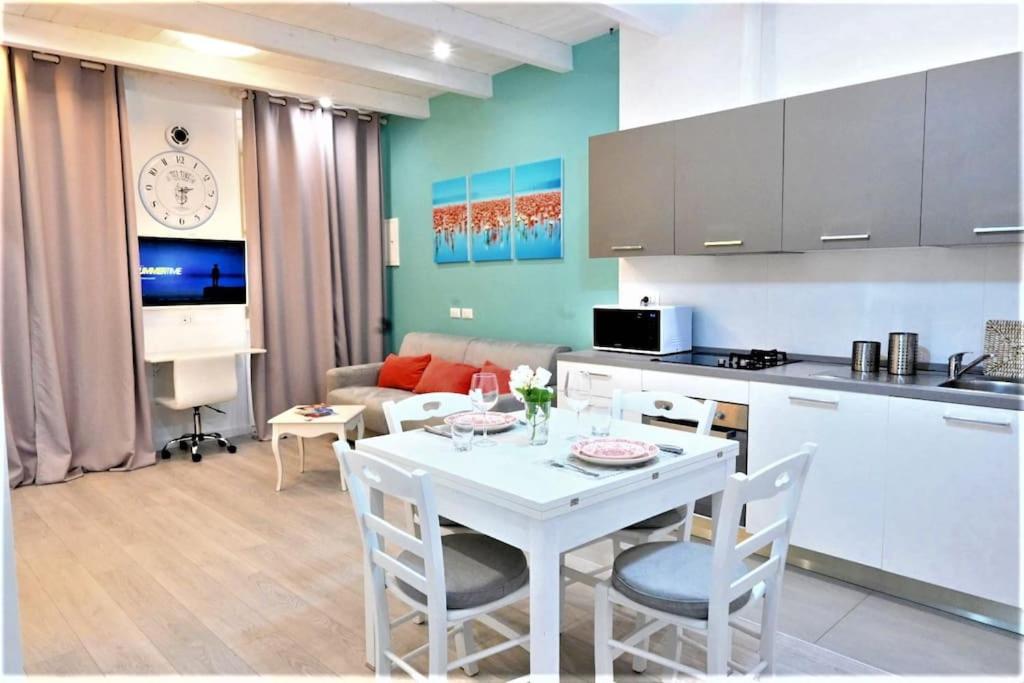 ZenFlamingo Mini Monolocale - Only adults