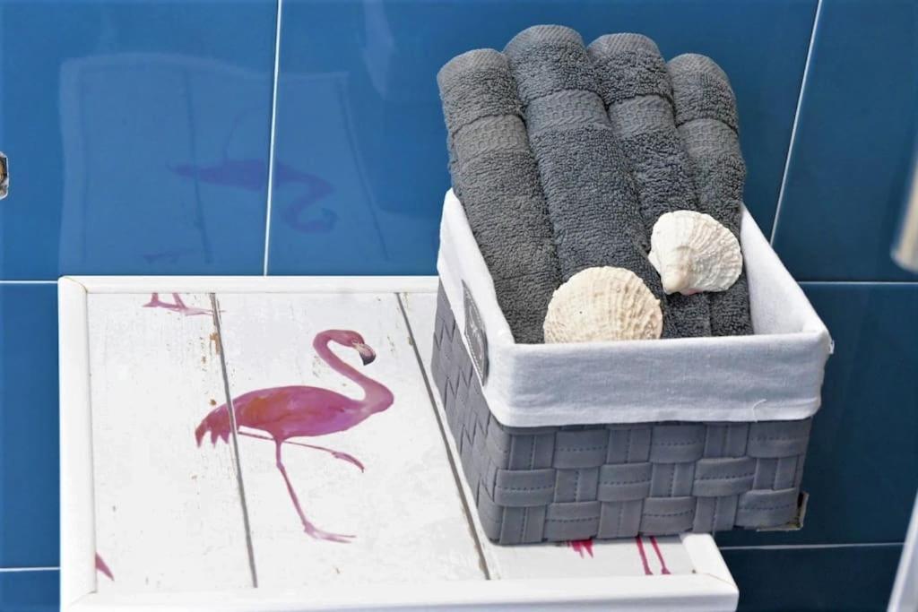 ZenFlamingo Mini Monolocale - Only adults