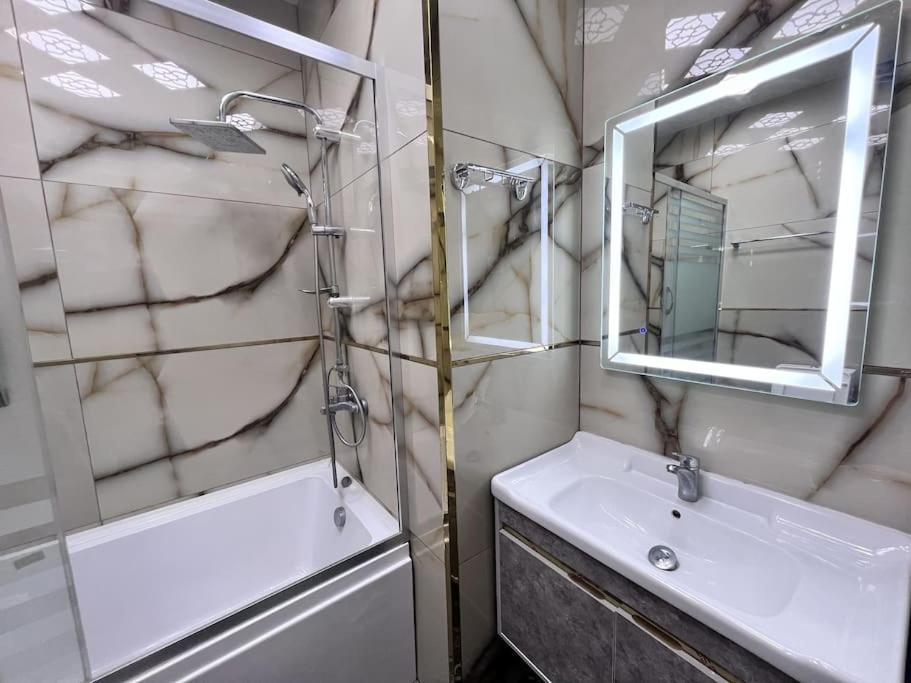 New White City Apartment Baku