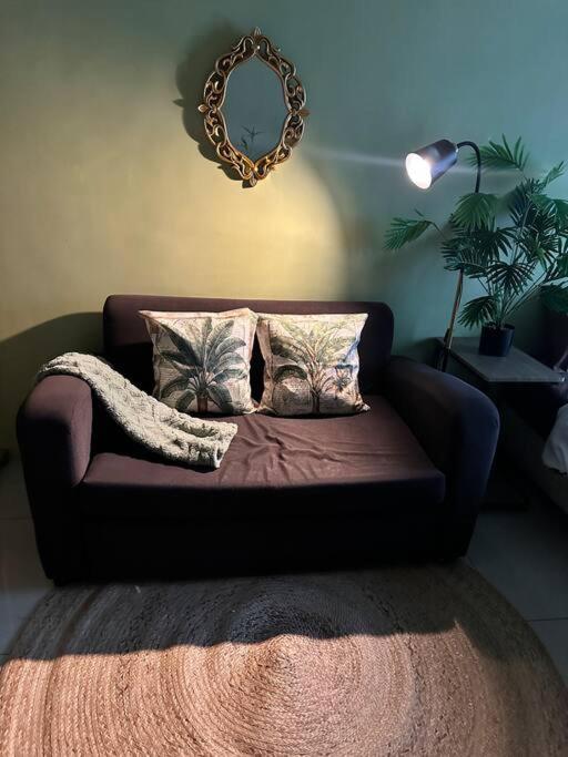Tropical Haven in Makati CBD view 4
