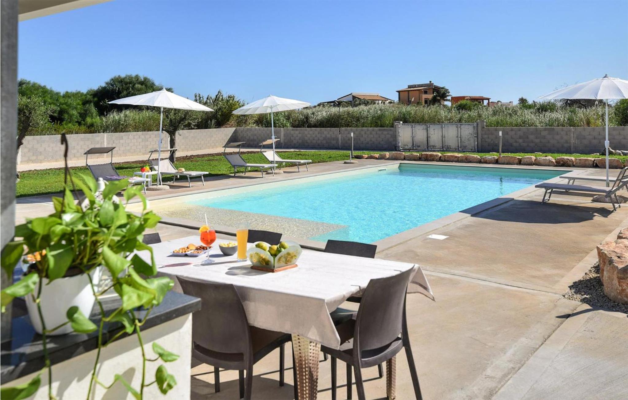 Gorgeous Home In Santa Maria Del Focall