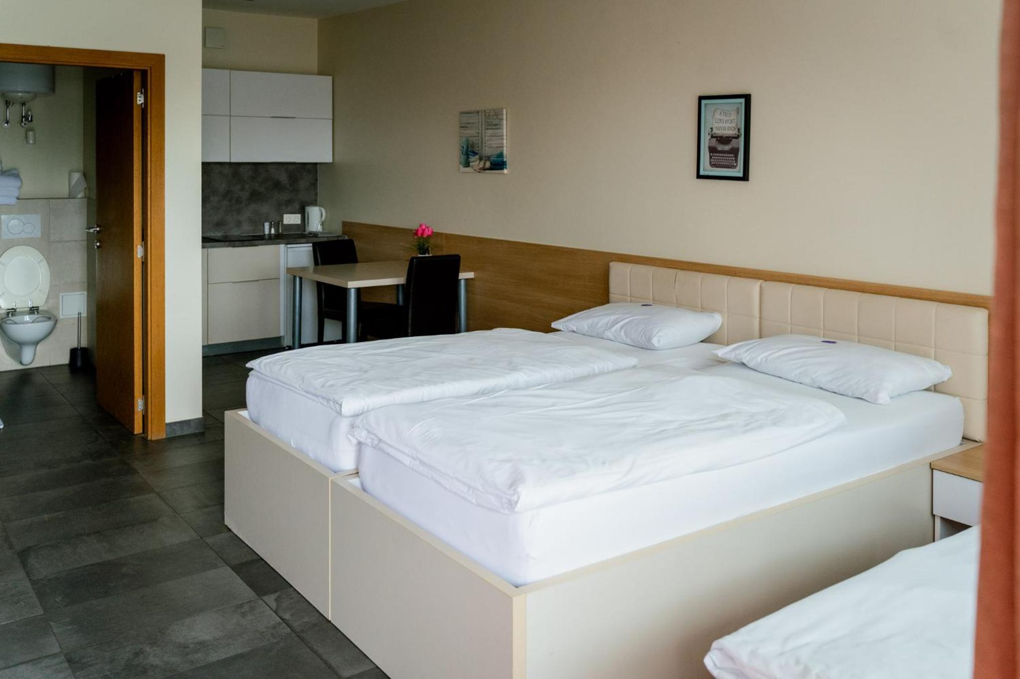 Nava Motel SELF CHECK-IN