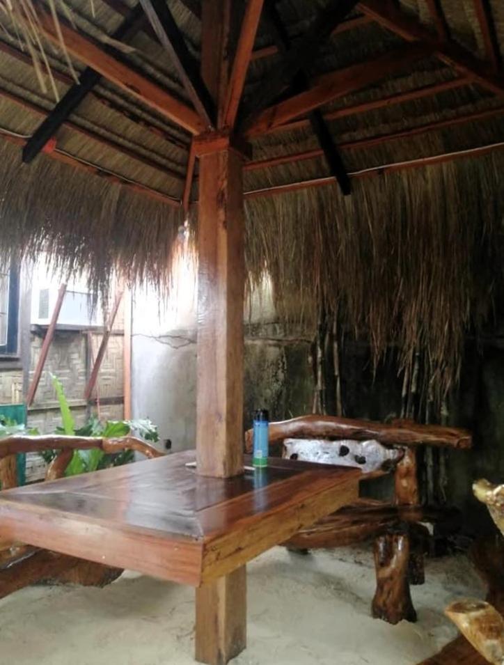 Edward Patrecia Pension House Siargao