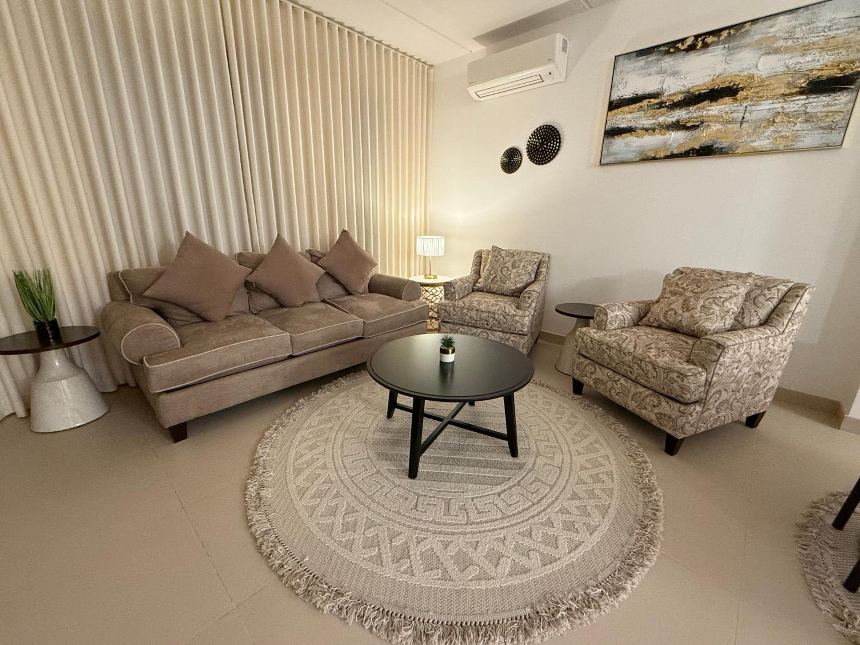 Sedra Quiet House - Prime Location
