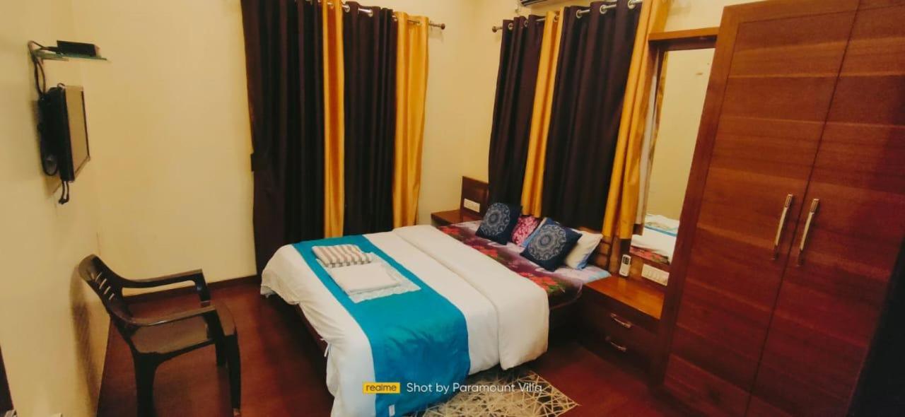 Paramount 3 AC Bedrooms Hall Garden with Lake View