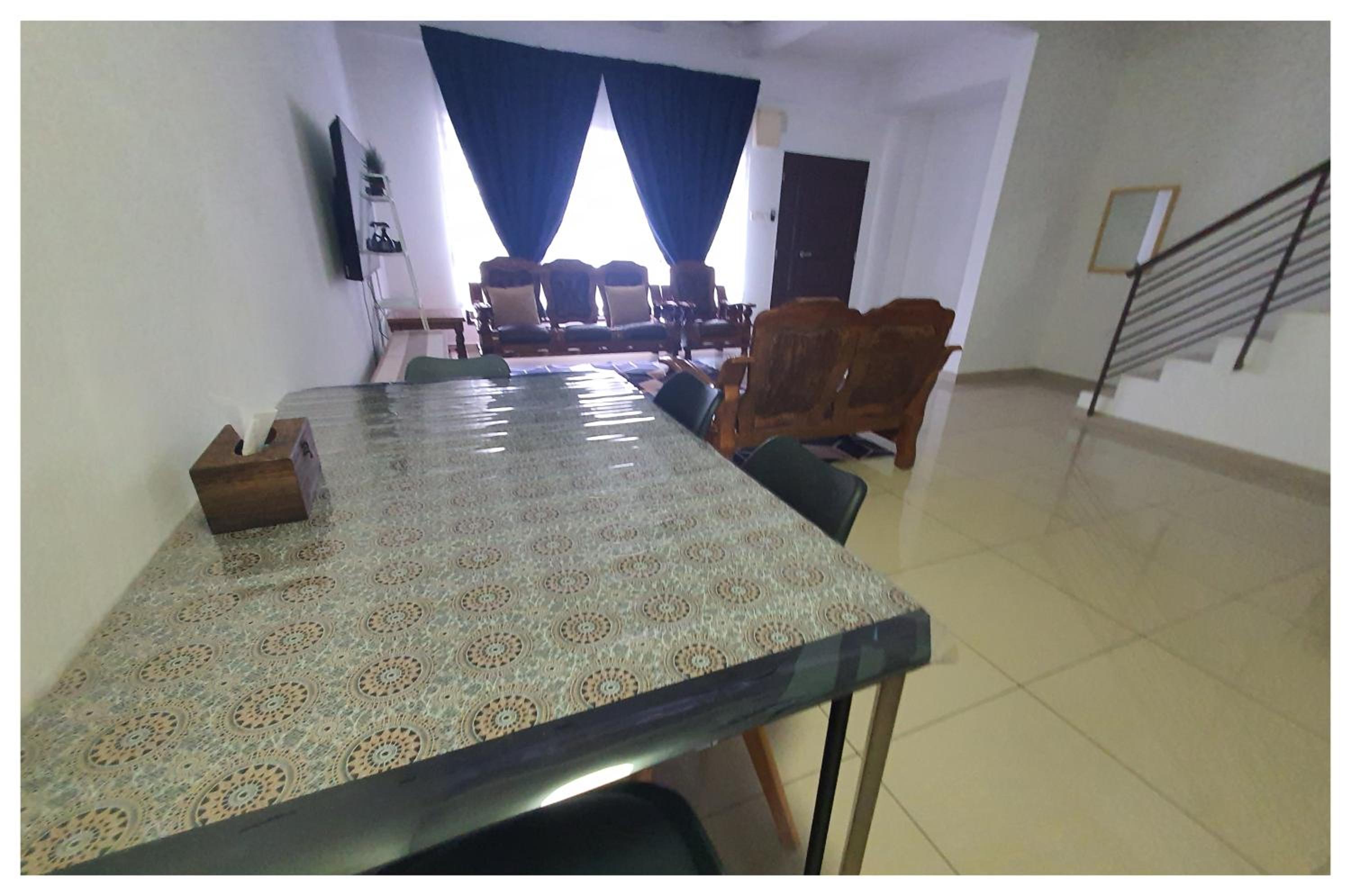 GemCave Homestay near Putrajaya