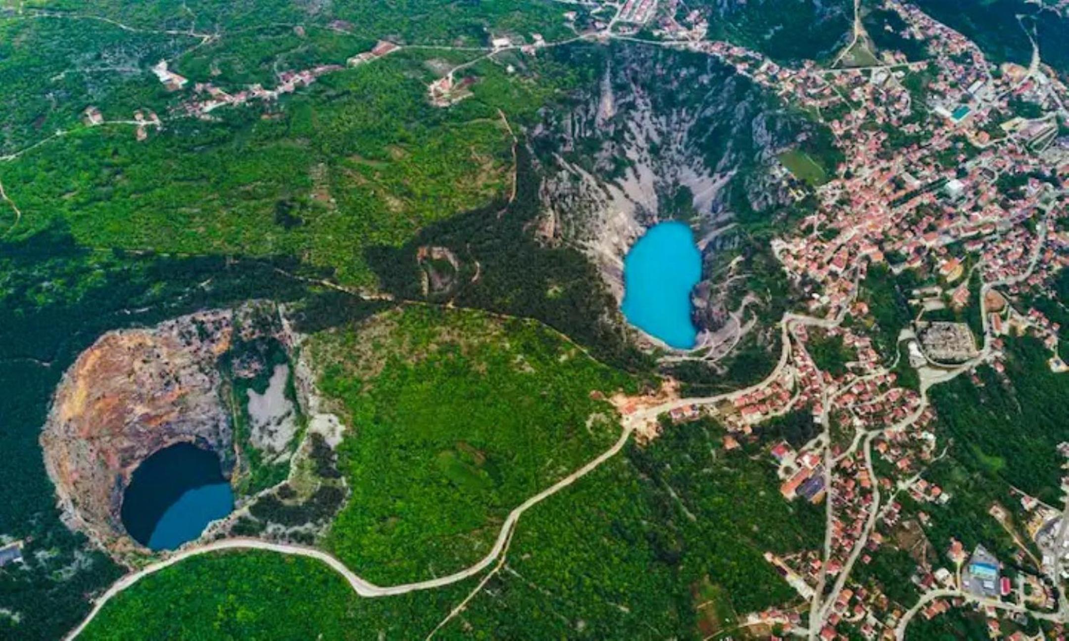 Villa Sara Family Villa with Pool and Jacuzzi Imotski Makarska Region