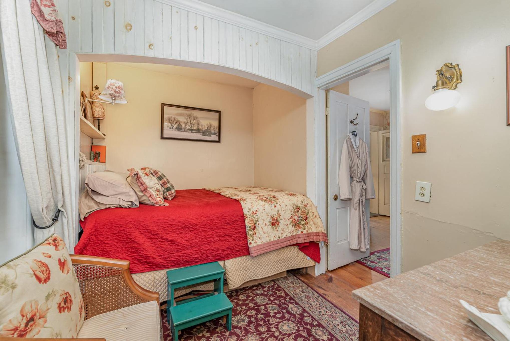 Fallen Tree Farm Bed and Breakfast
