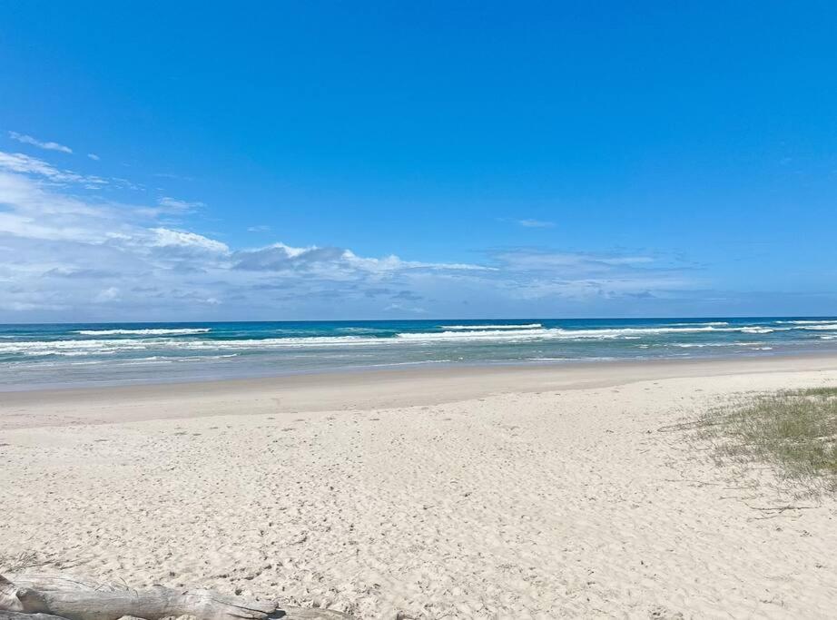 Byron Soul - Waterfront 3BR w Deck - Views
