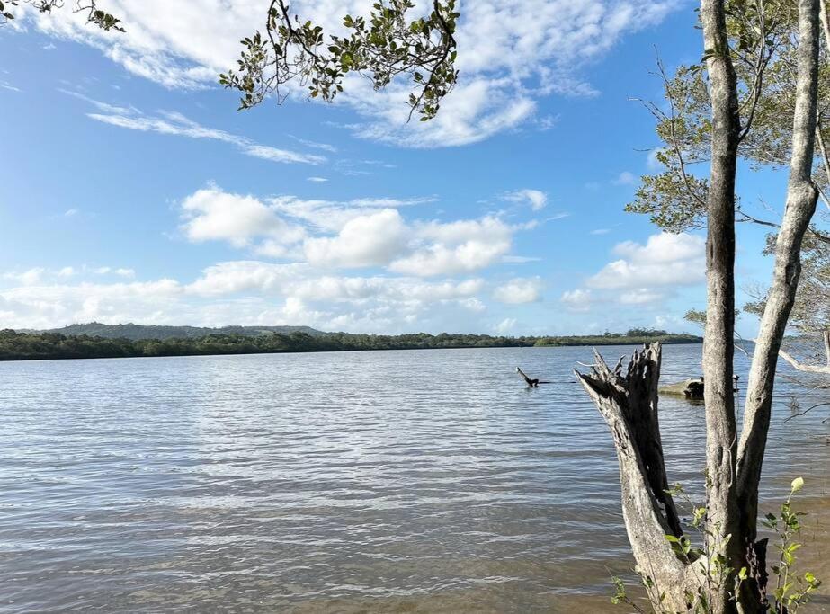 Byron Soul - Waterfront 3BR w Deck - Views