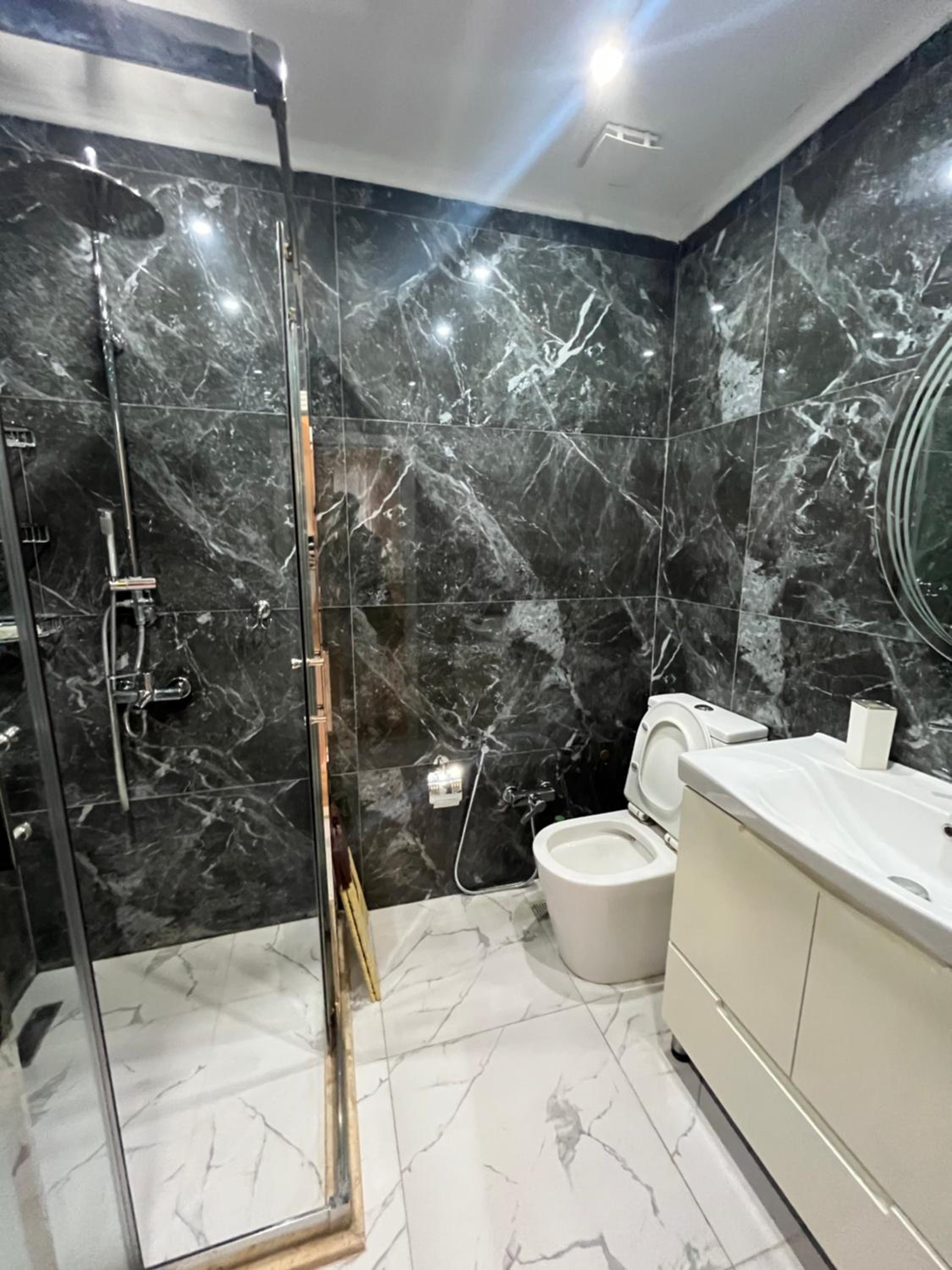 Boulevard city center apartment