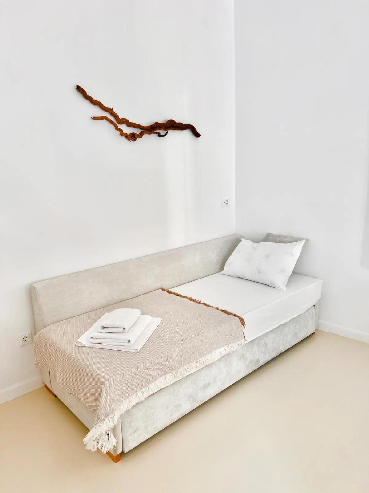 Alkisti Suite next to the Windmills of Mykonos photo 2