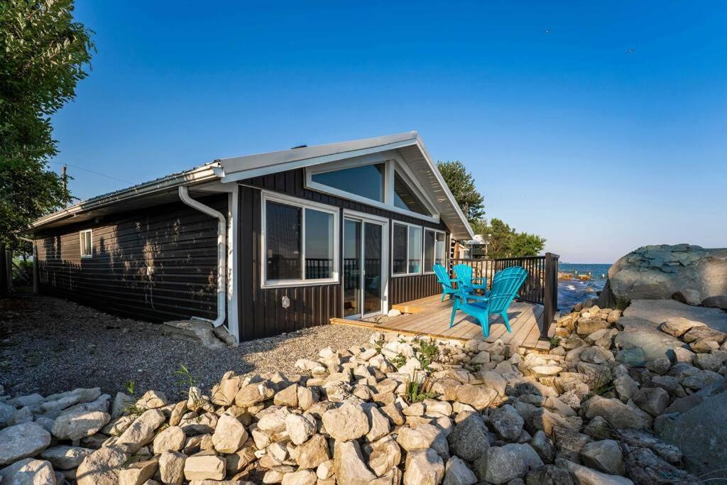 Pet Friendly Getaway, Games, Netflix, Lake Views