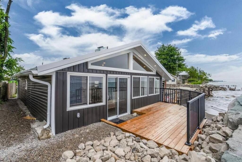 Pet Friendly Getaway, Games, Netflix, Lake Views