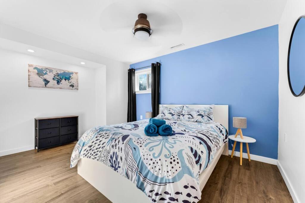 Pet Friendly Getaway, Games, Netflix, Lake Views