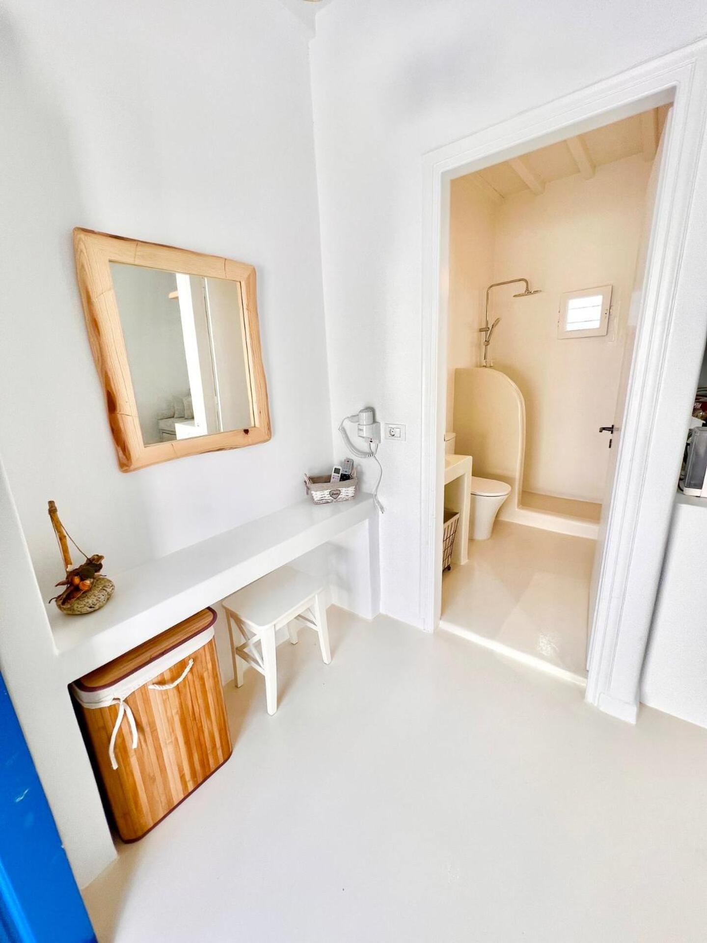 Alkisti Suite next to the Windmills of Mykonos photo 3
