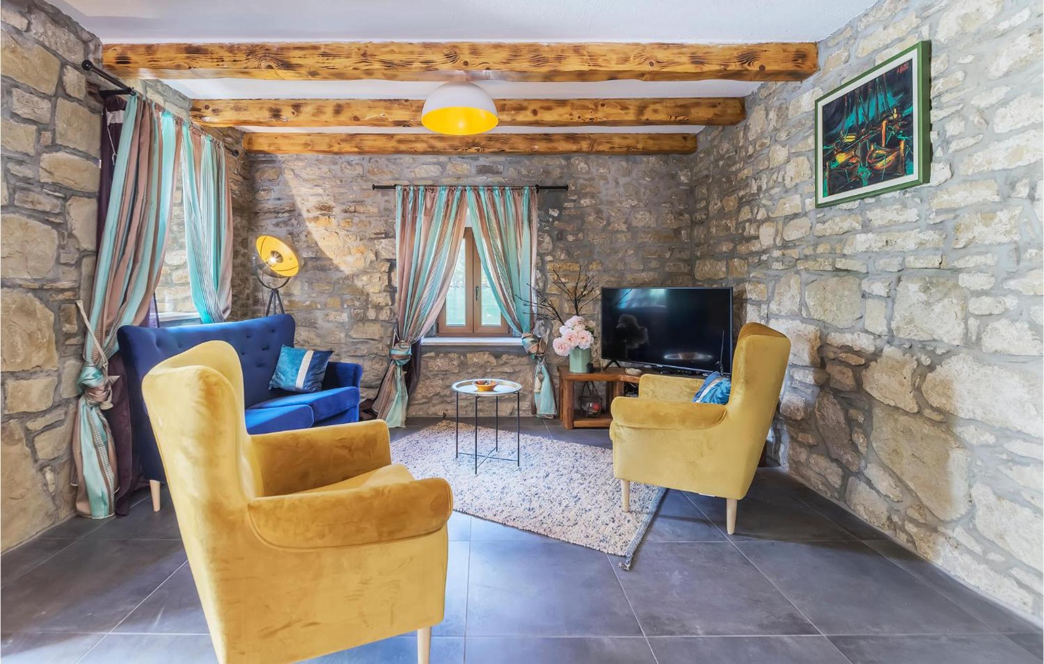 Gorgeous Home In Zarecje With Wifi view 3